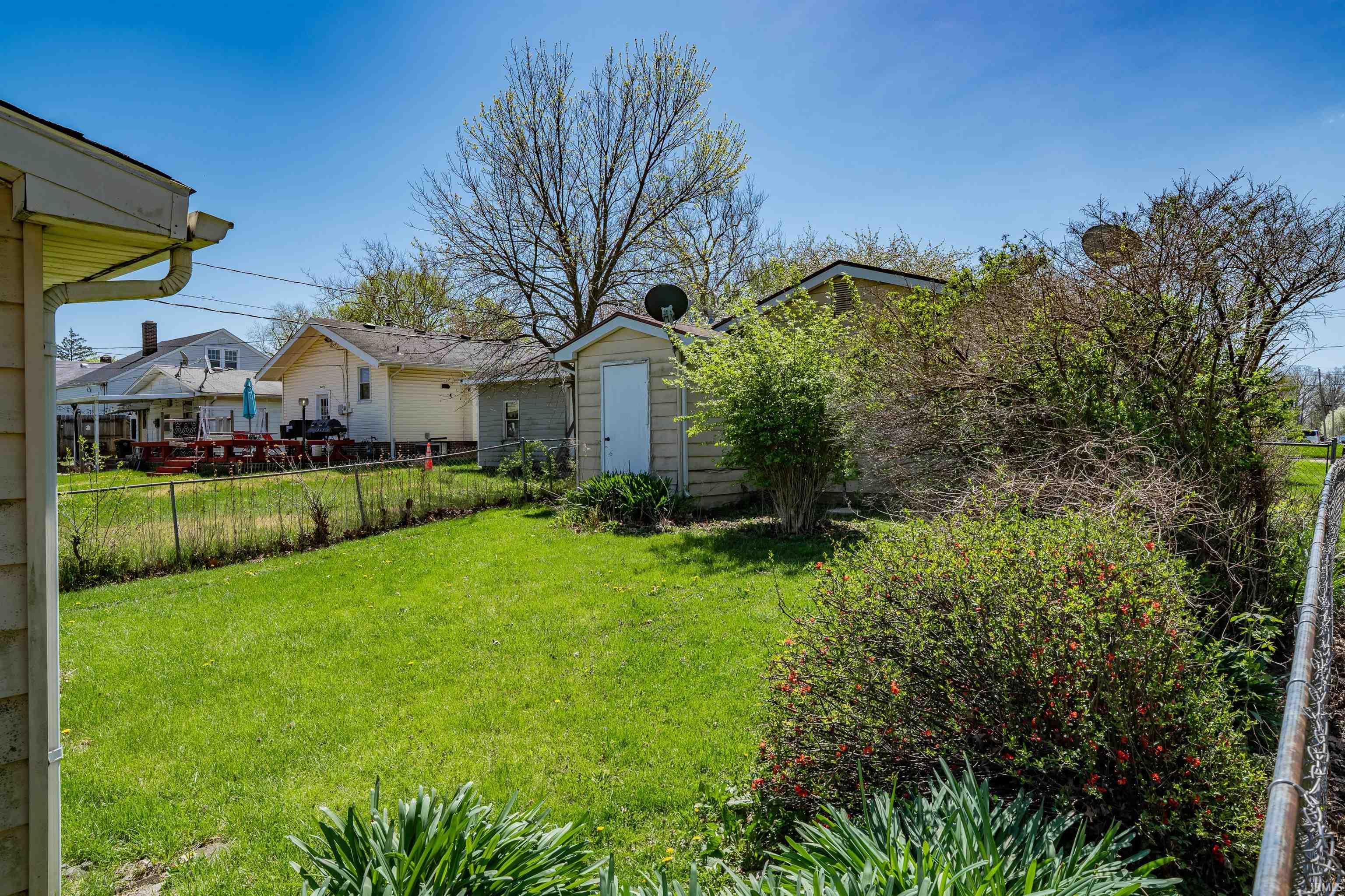 Photo 5 of 2601 Lynn Avenue
