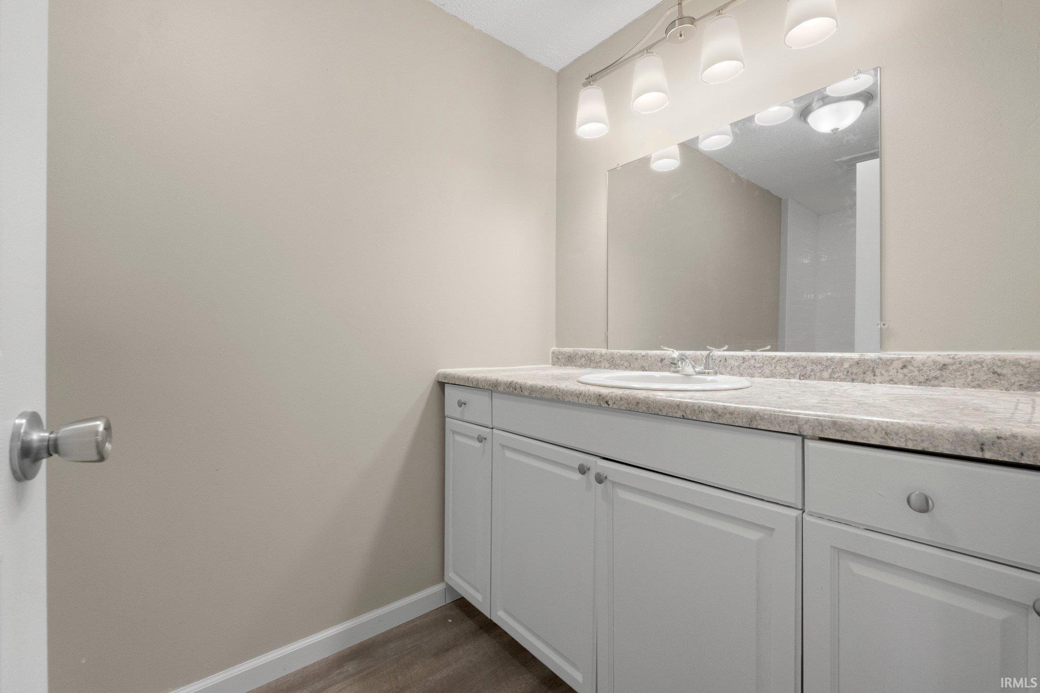 Photo 18 of 2208 Gillmore Drive