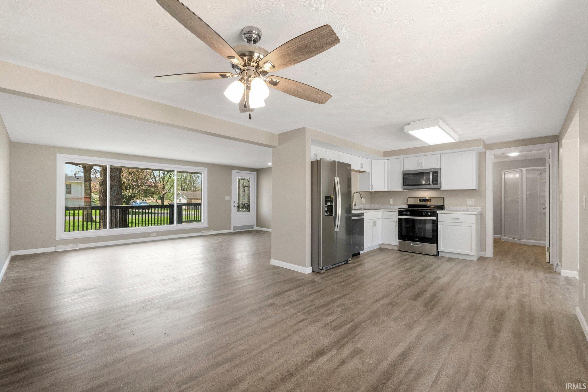 Photo 4 of 2208 Gillmore Drive