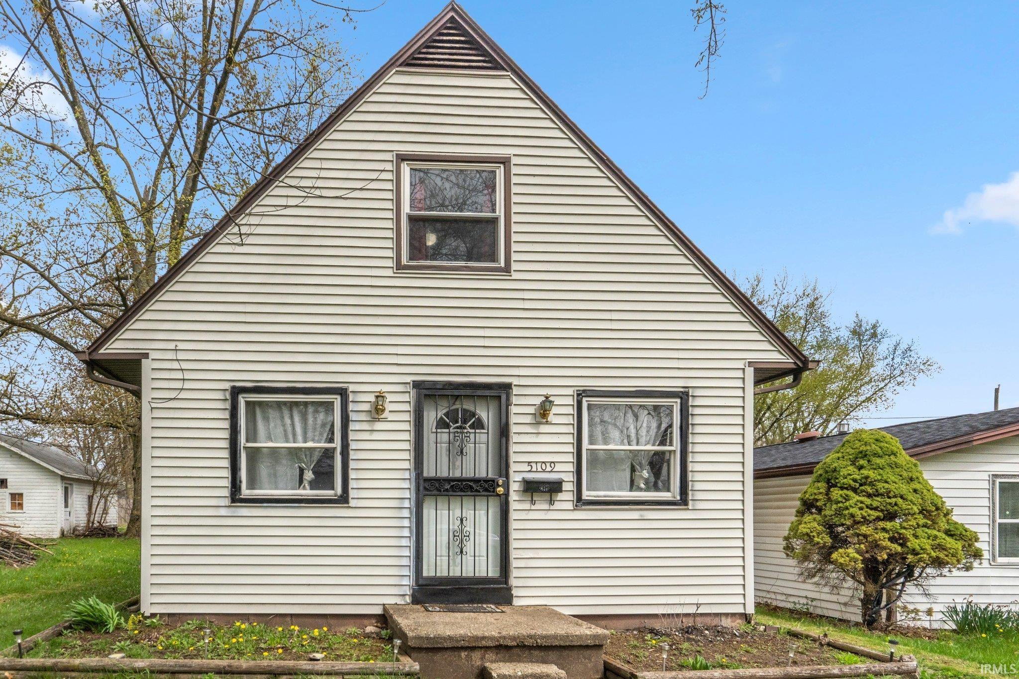 Photo 0 of 5109 Hoagland Avenue