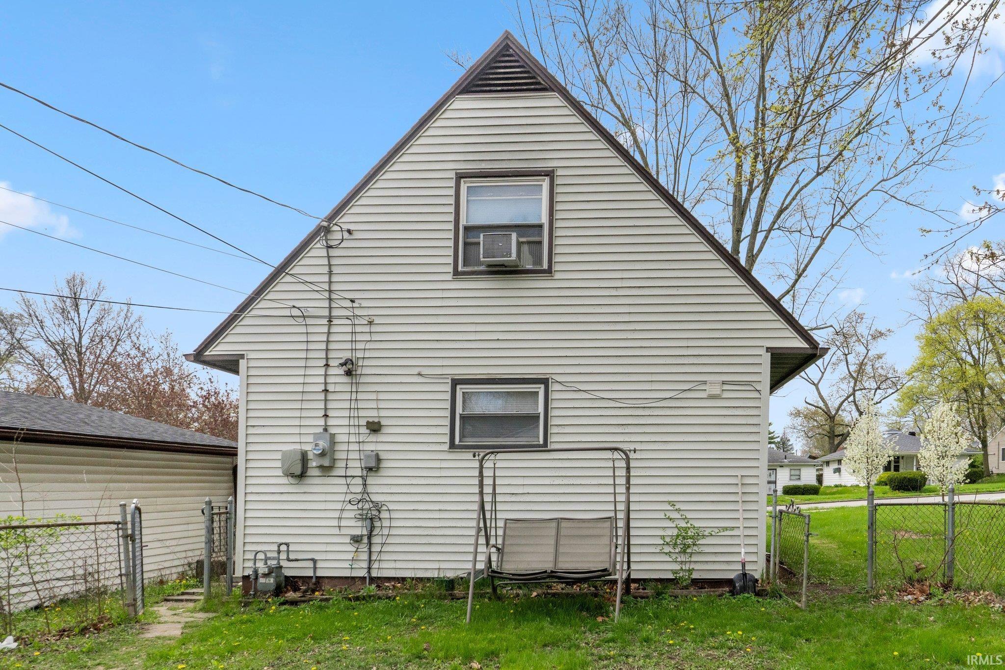 Photo 26 of 5109 Hoagland Avenue