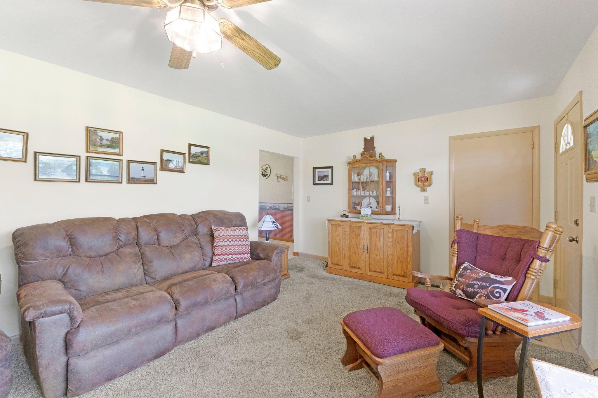 Photo 8 of 2326 E 1050 S