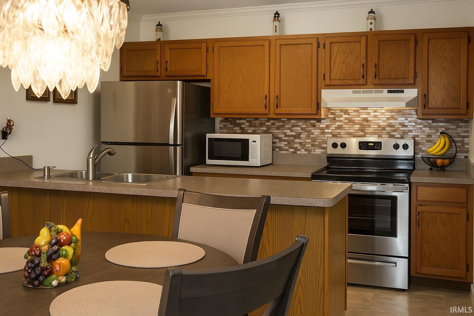 Homes for sale in Elkhart, IN | 806 Clarinet Blvd, Elkhart, IN 46516 | MLS# 202515300