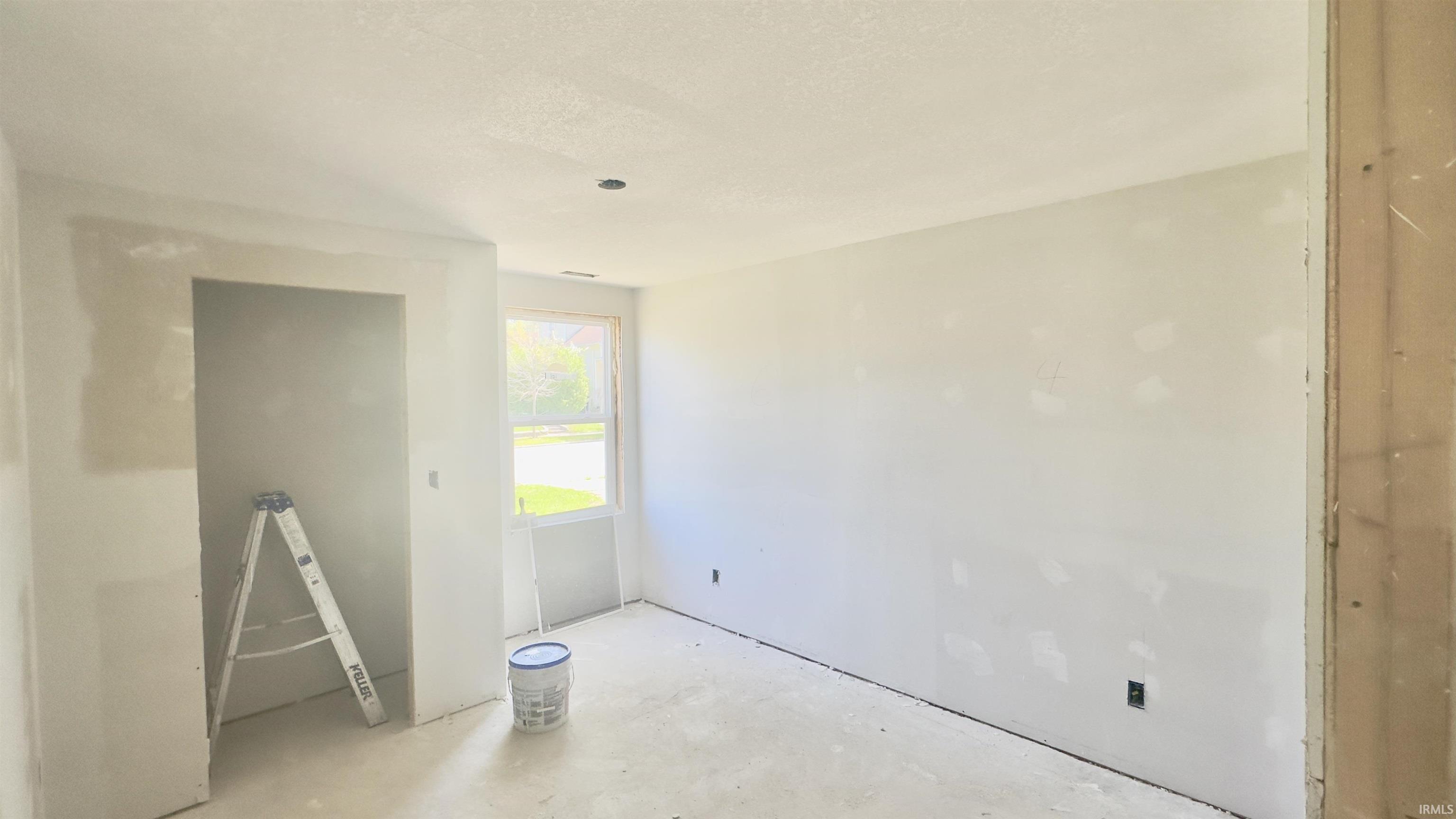 Photo 6 of 1242 Grant Avenue