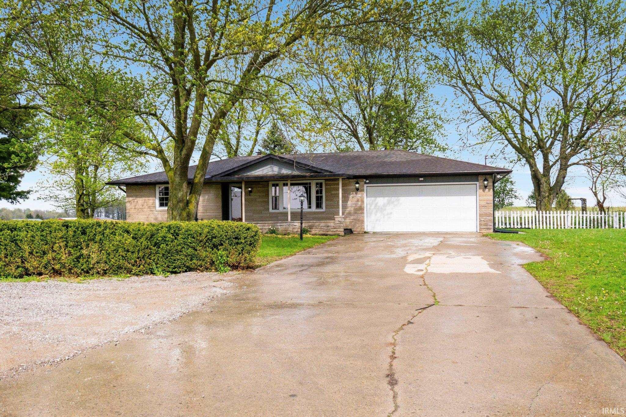 Photo 2 of 9231 Minnich Road
