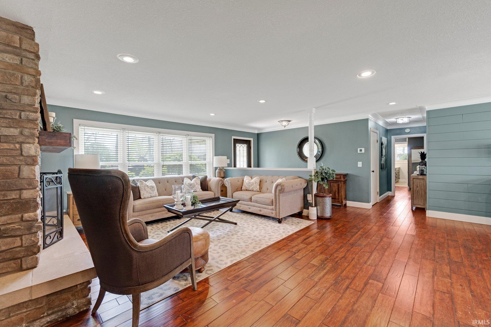 Photo 9 of 119 Southridge Drive