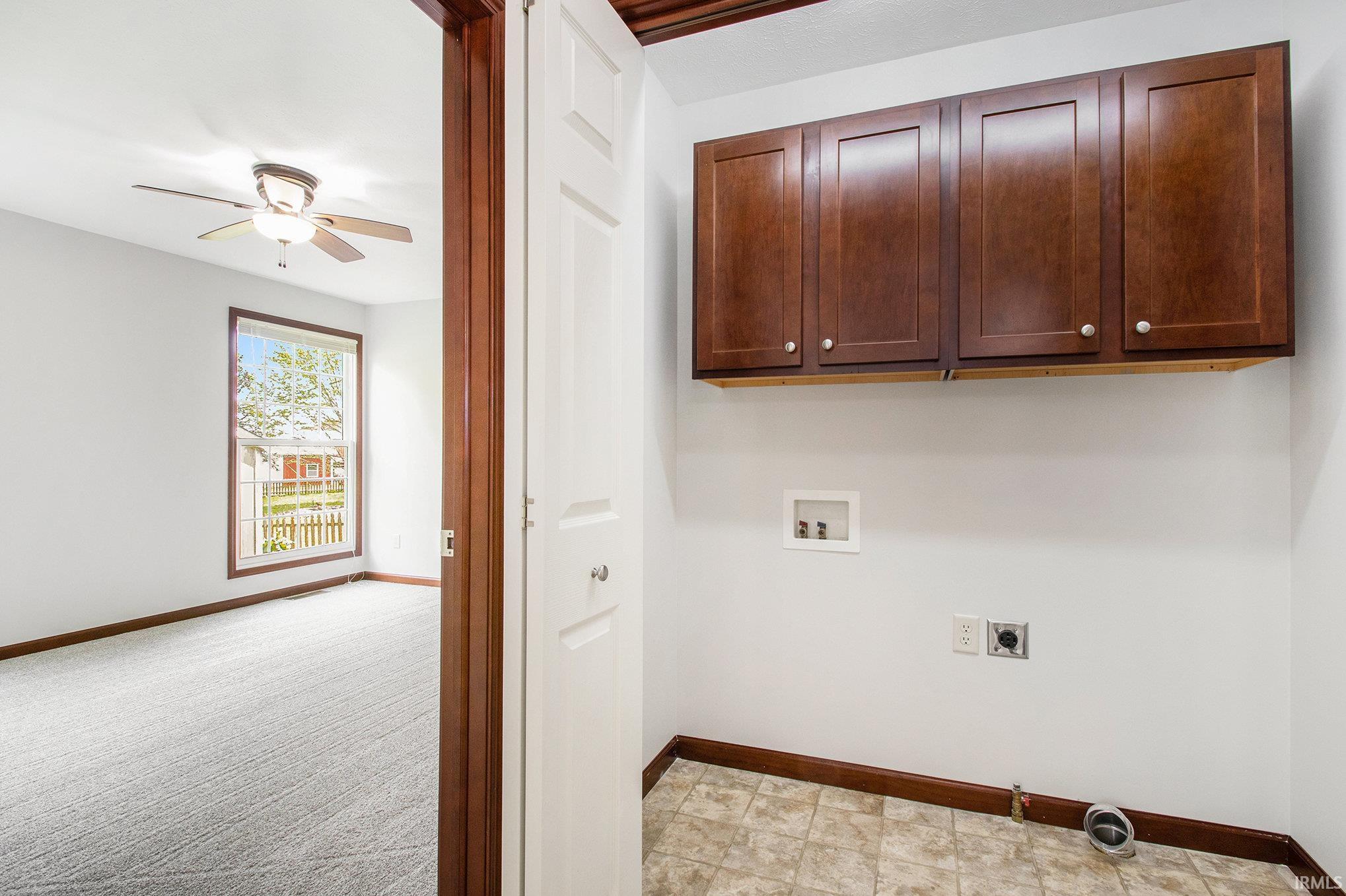 Photo 13 of 300 E Wabash Avenue
