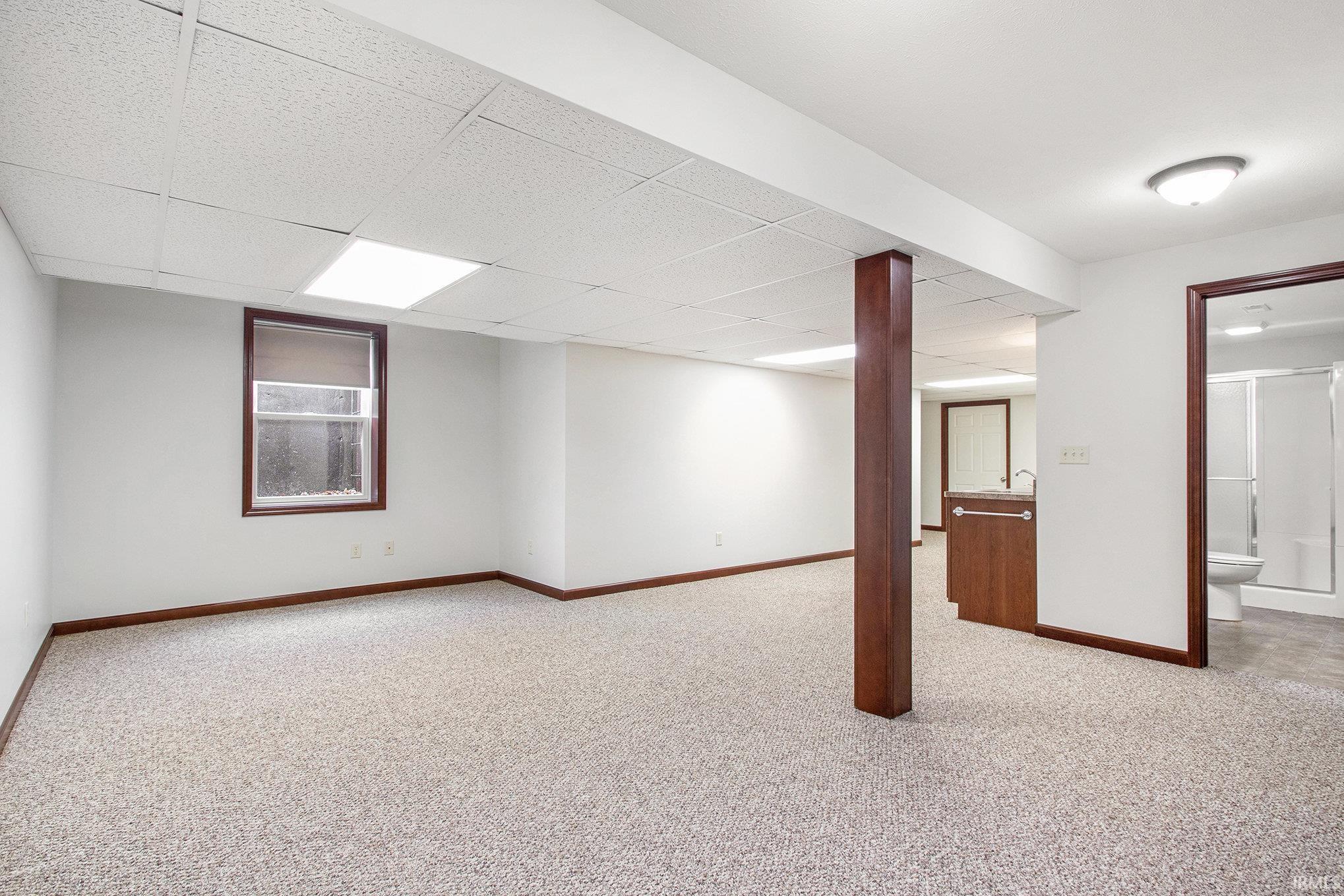Photo 17 of 300 E Wabash Avenue