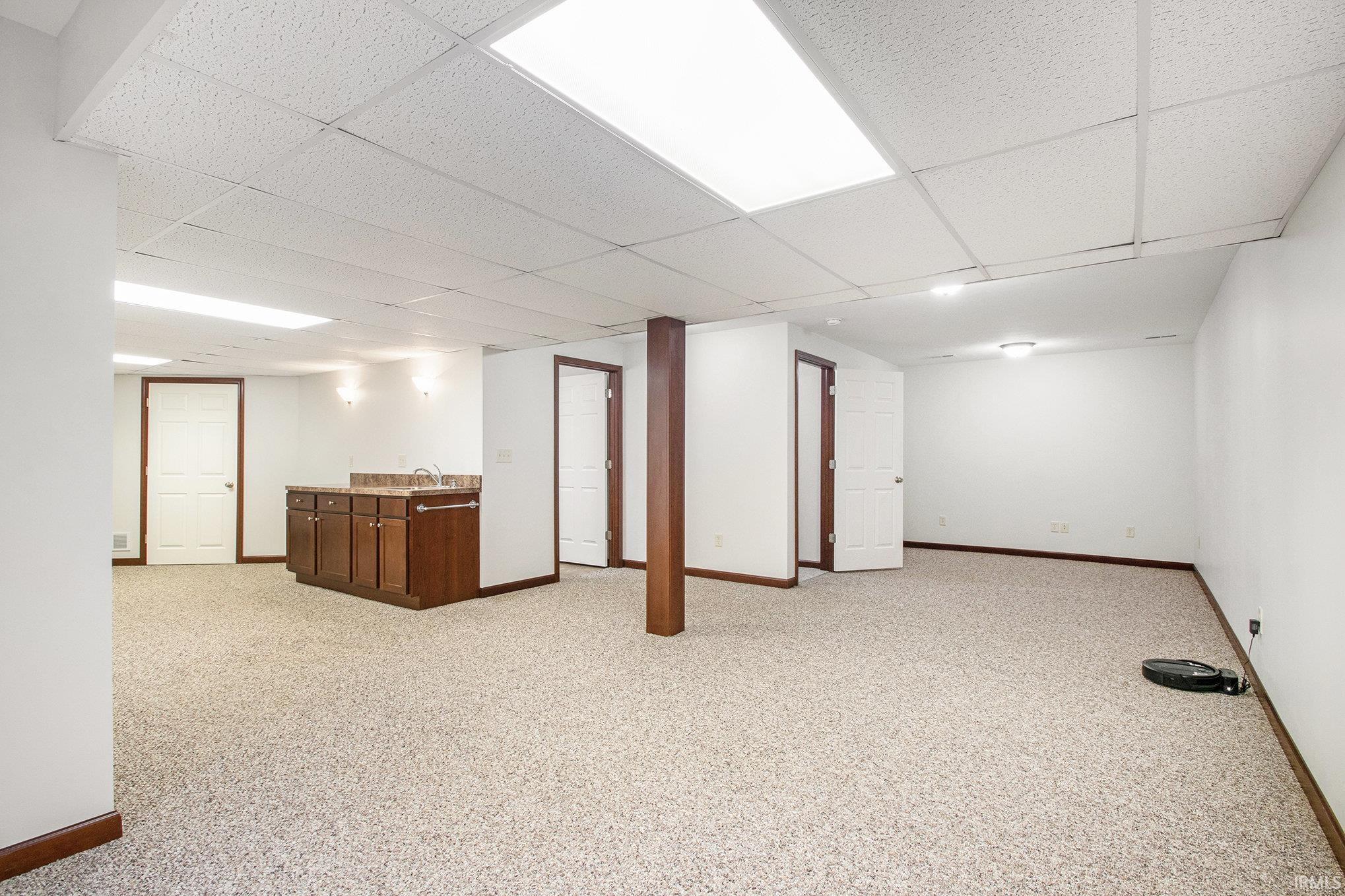 Photo 18 of 300 E Wabash Avenue
