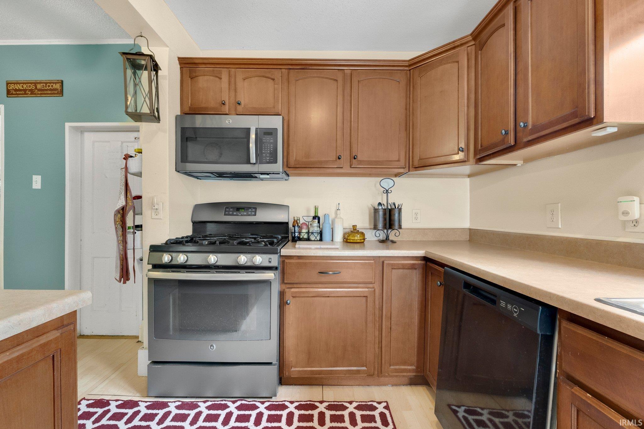 Photo 14 of 1605 E Clark Street