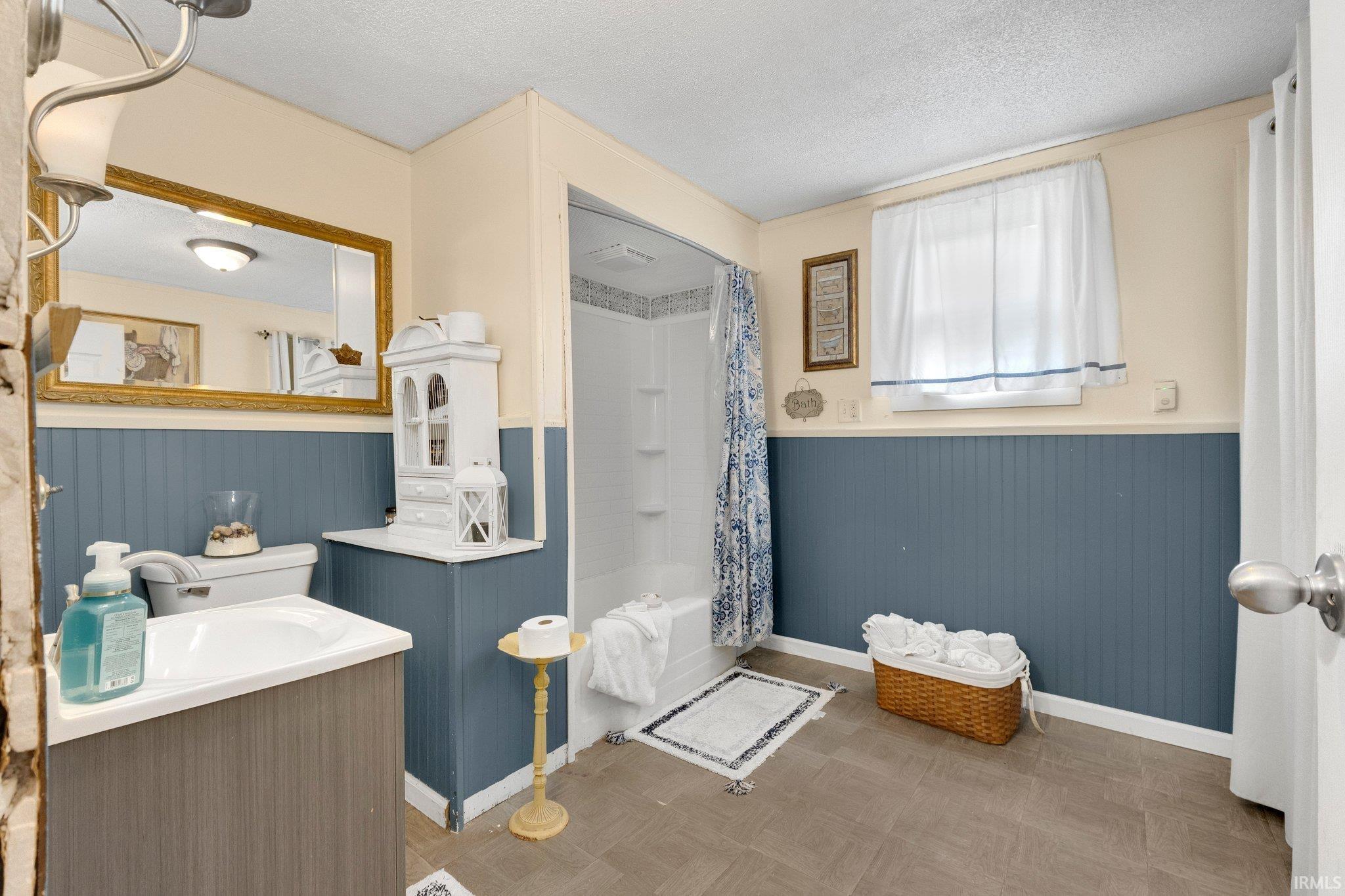 Photo 17 of 1605 E Clark Street
