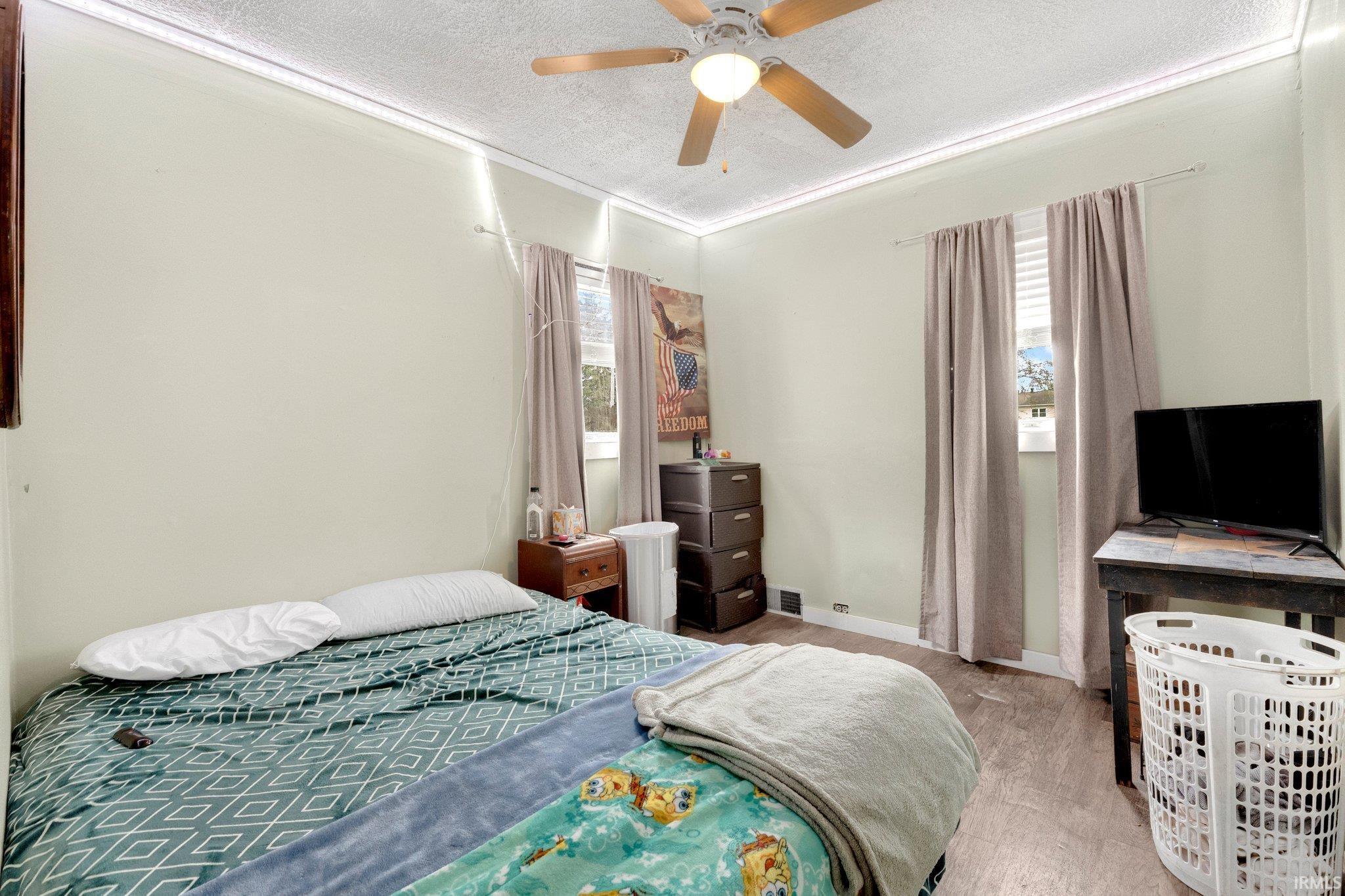Photo 24 of 1605 E Clark Street