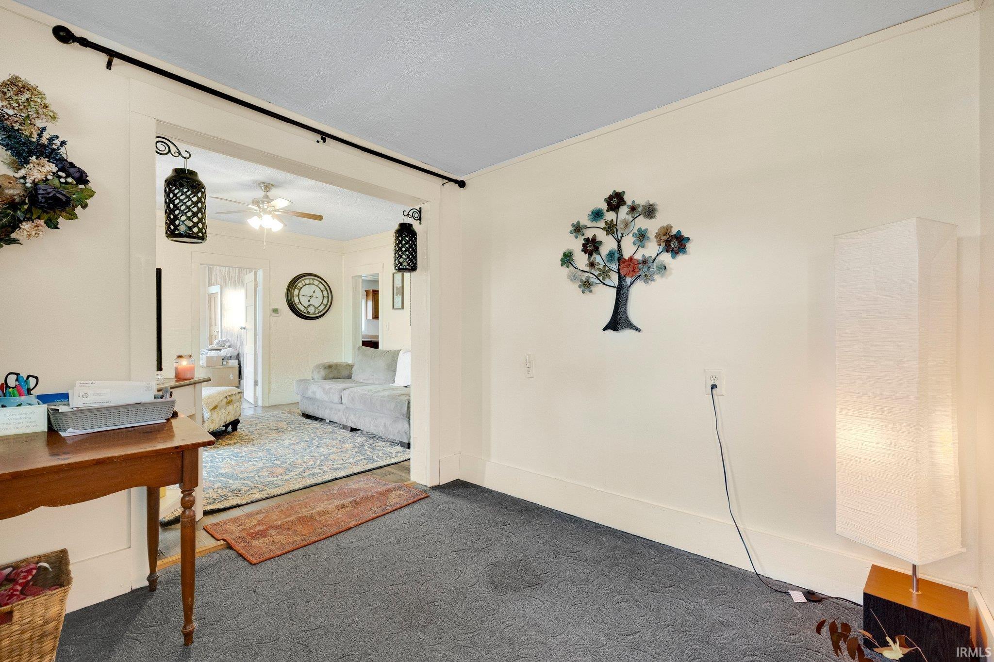 Photo 4 of 1605 E Clark Street