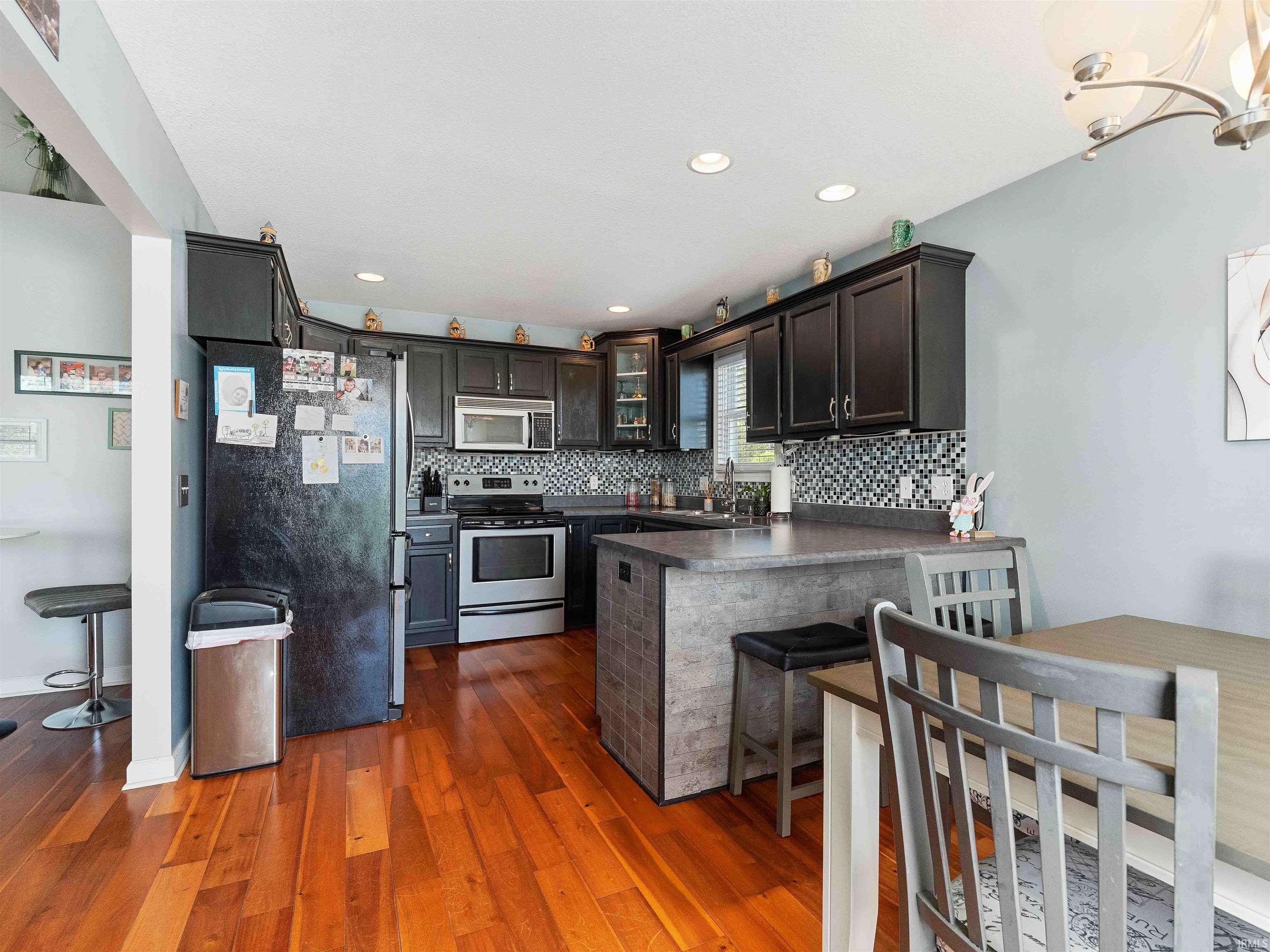 Photo 16 of 5326 Dennison Drive
