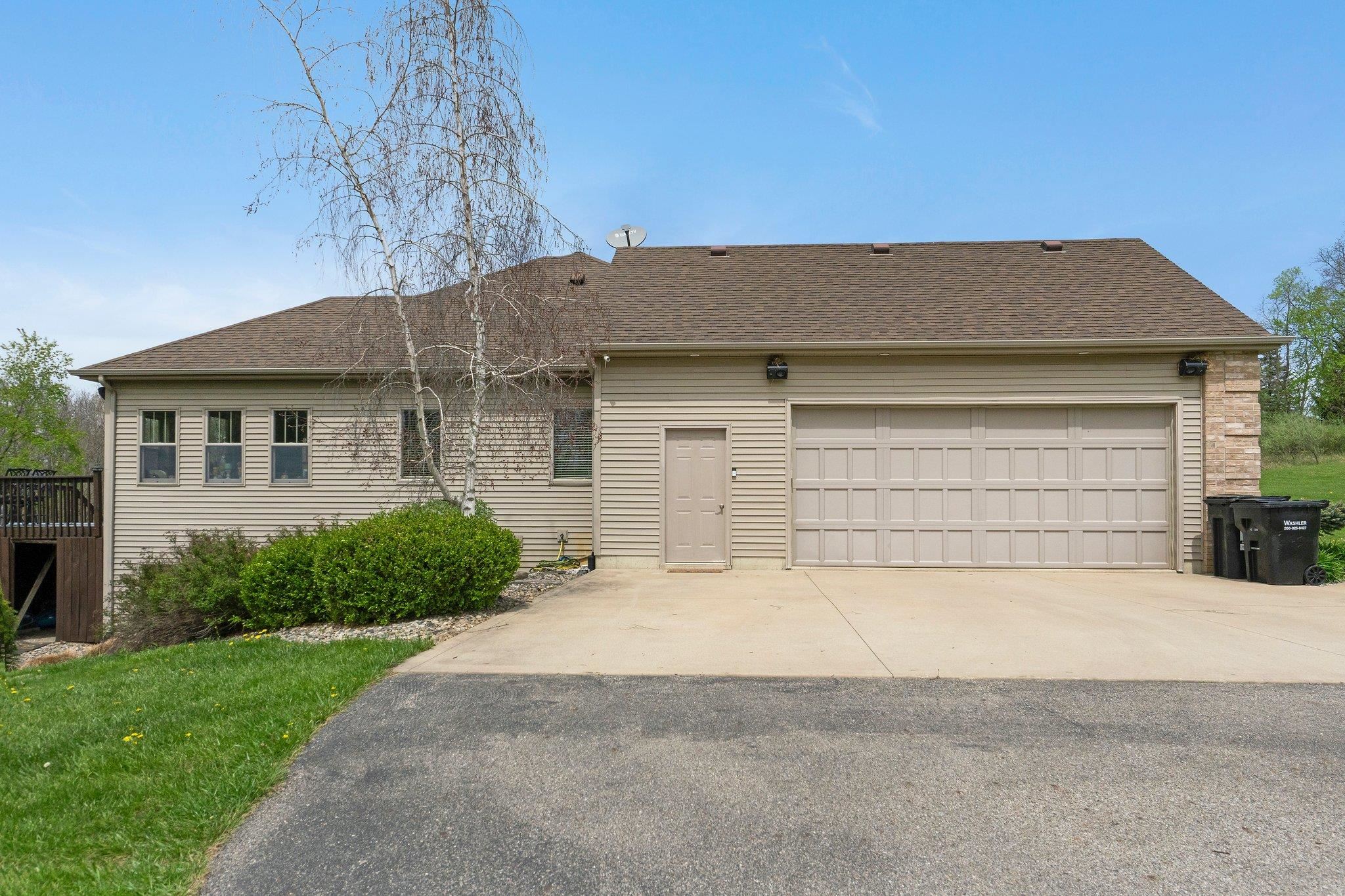 Photo 3 of 2280 W 160 S
