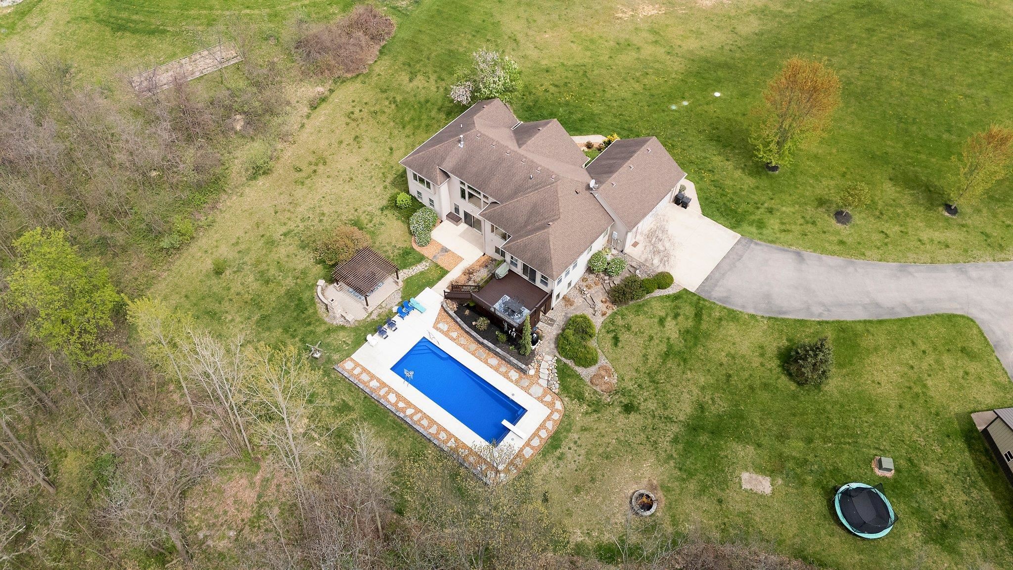 Photo 5 of 2280 W 160 S