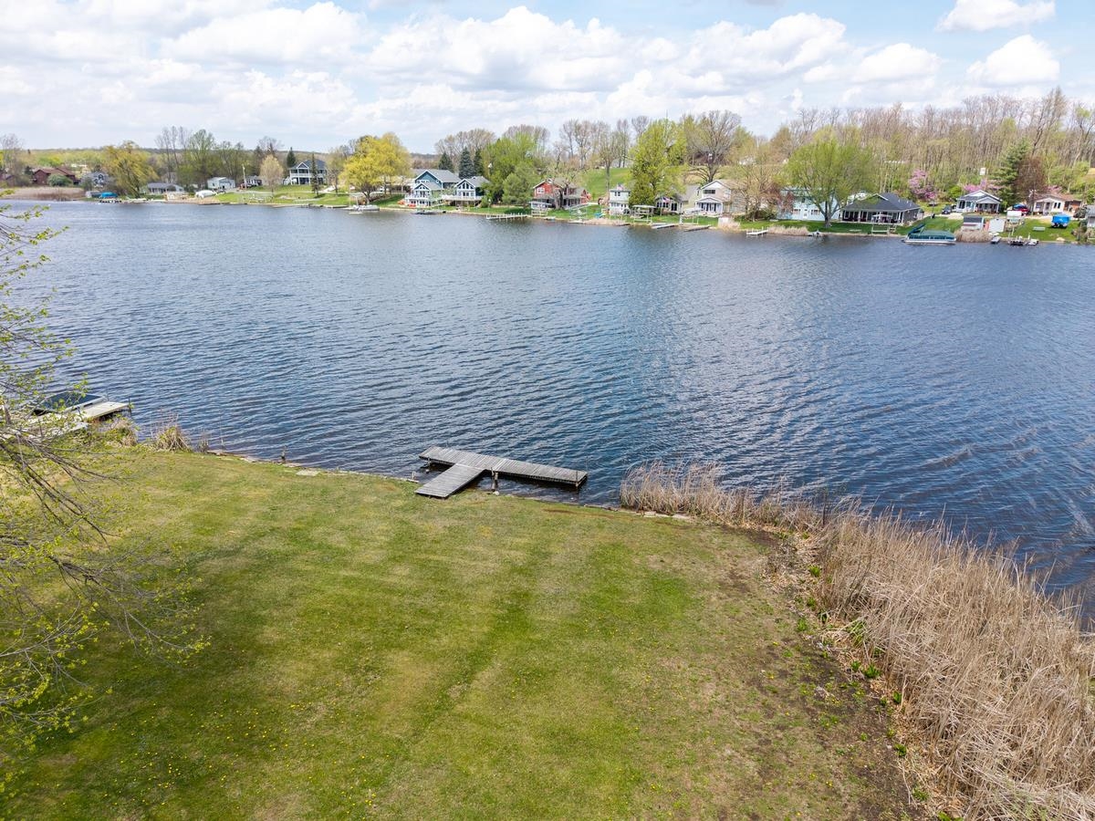 Photo 4 of 240 Lane 150 Little Otter Lk