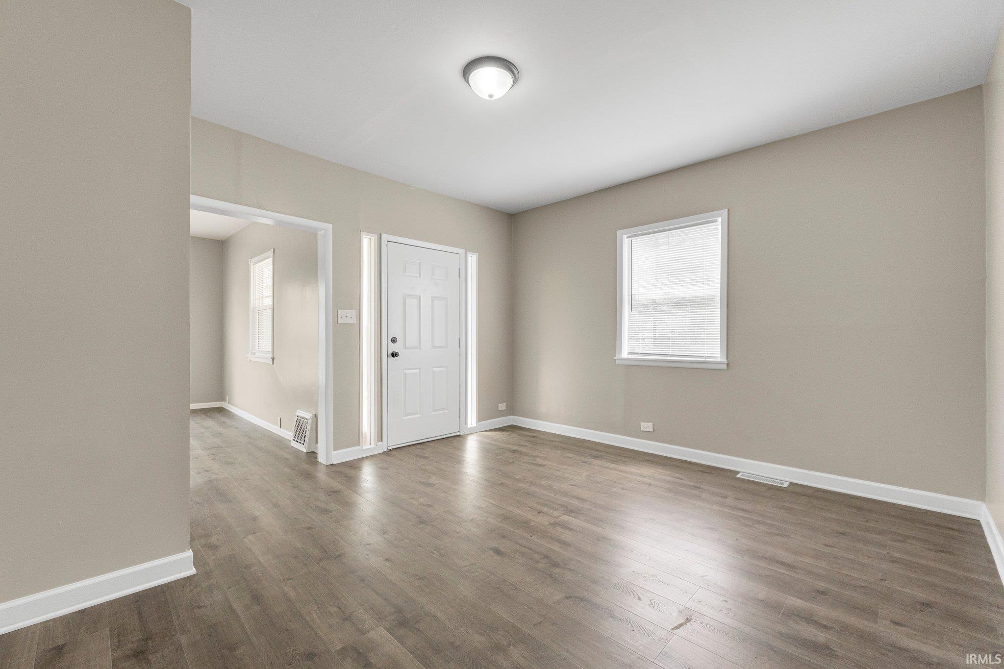 Photo 5 of 1743 Franklin Avenue