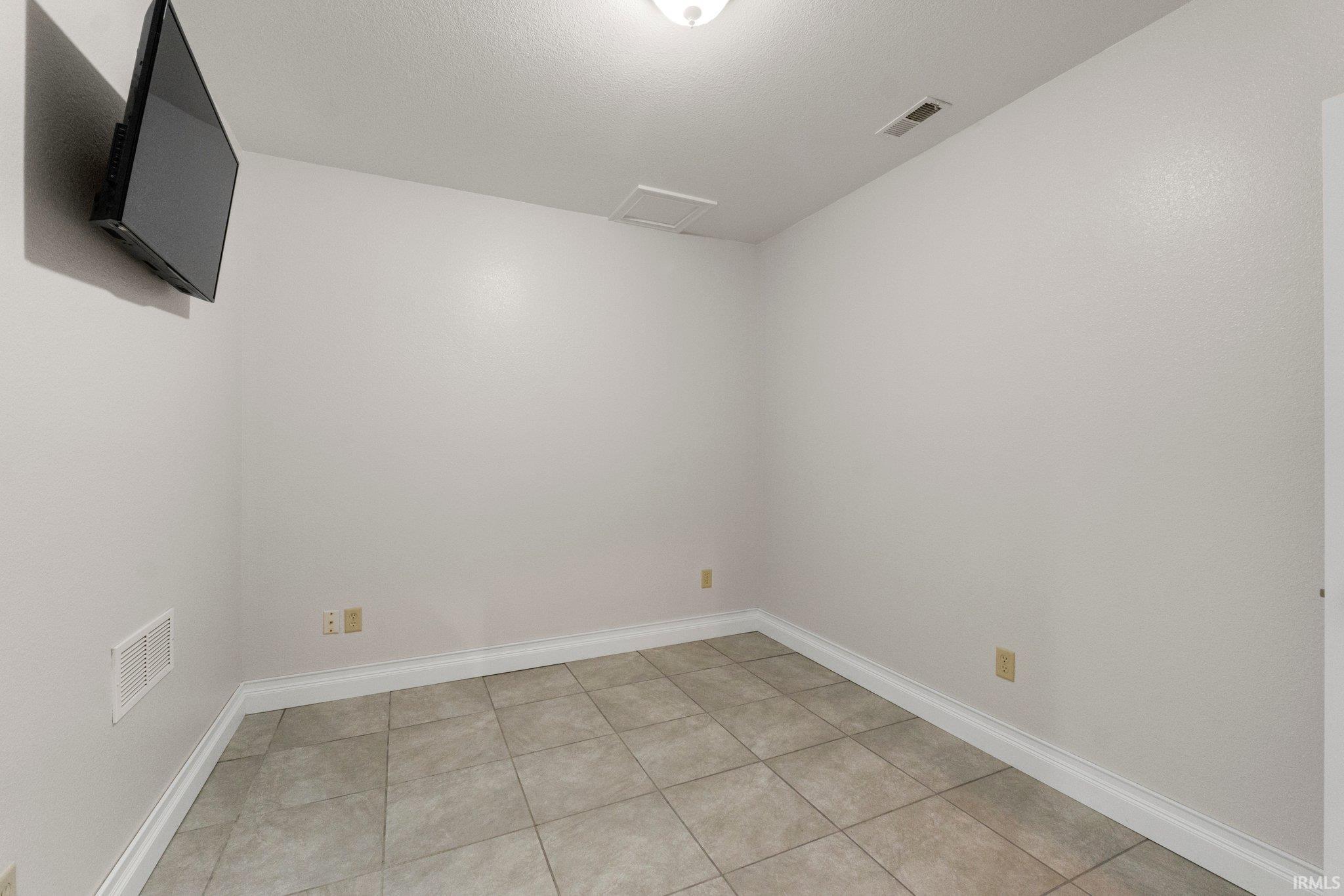 Photo 29 of 1206 Phaeton Way