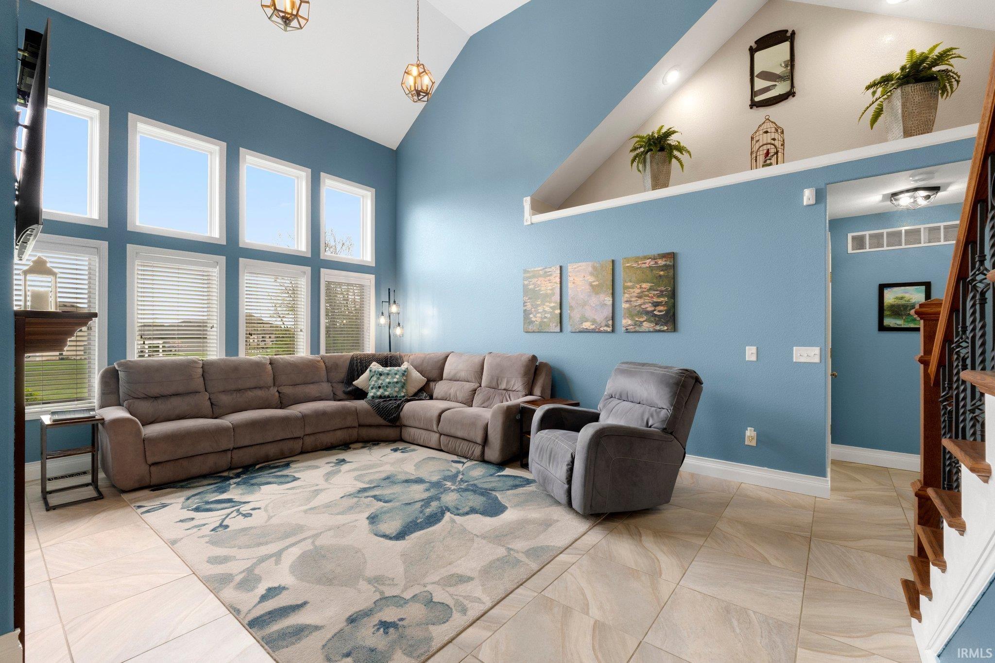 Photo 3 of 1206 Phaeton Way