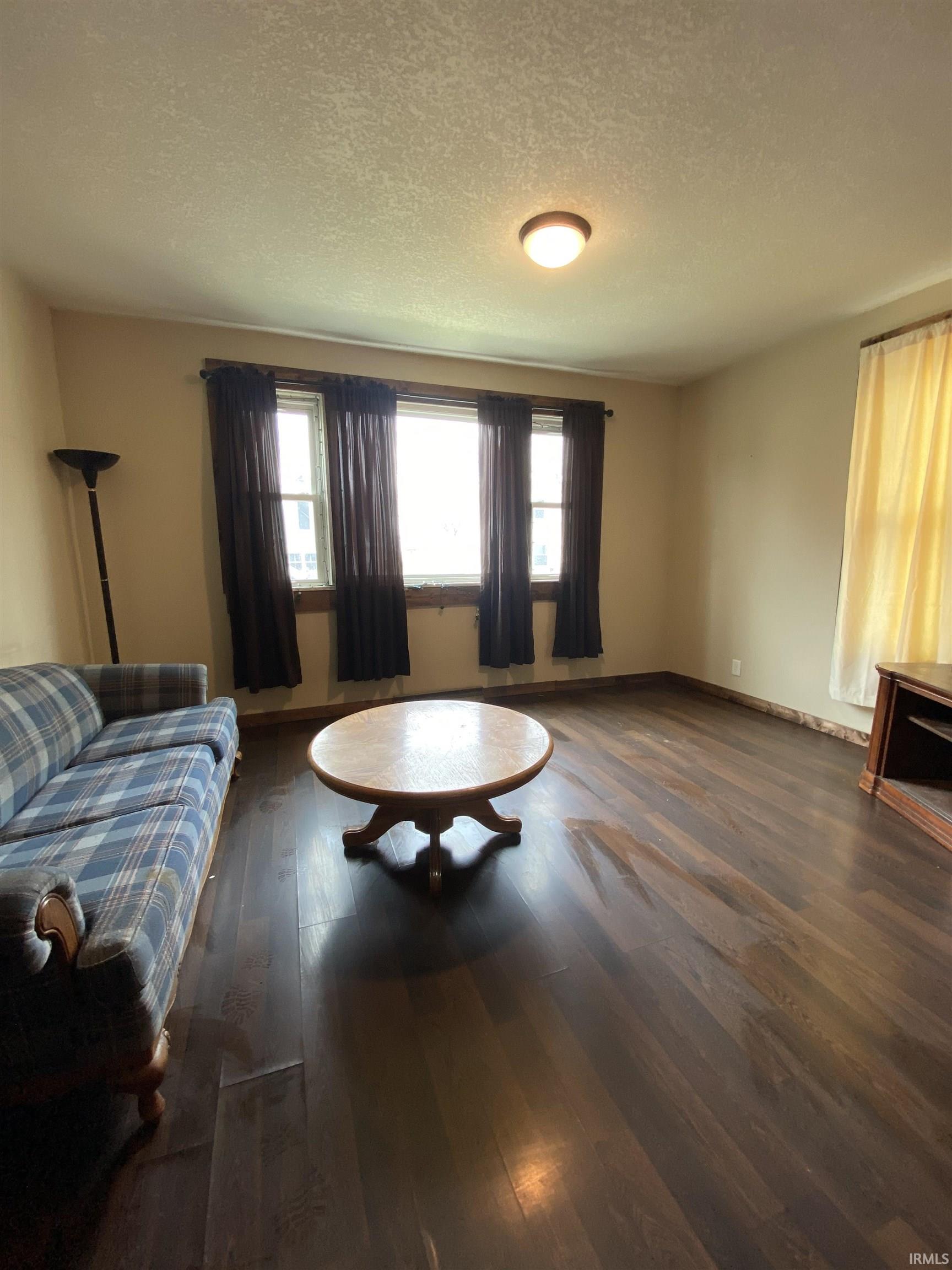 Photo 5 of 102 N Jefferson Street