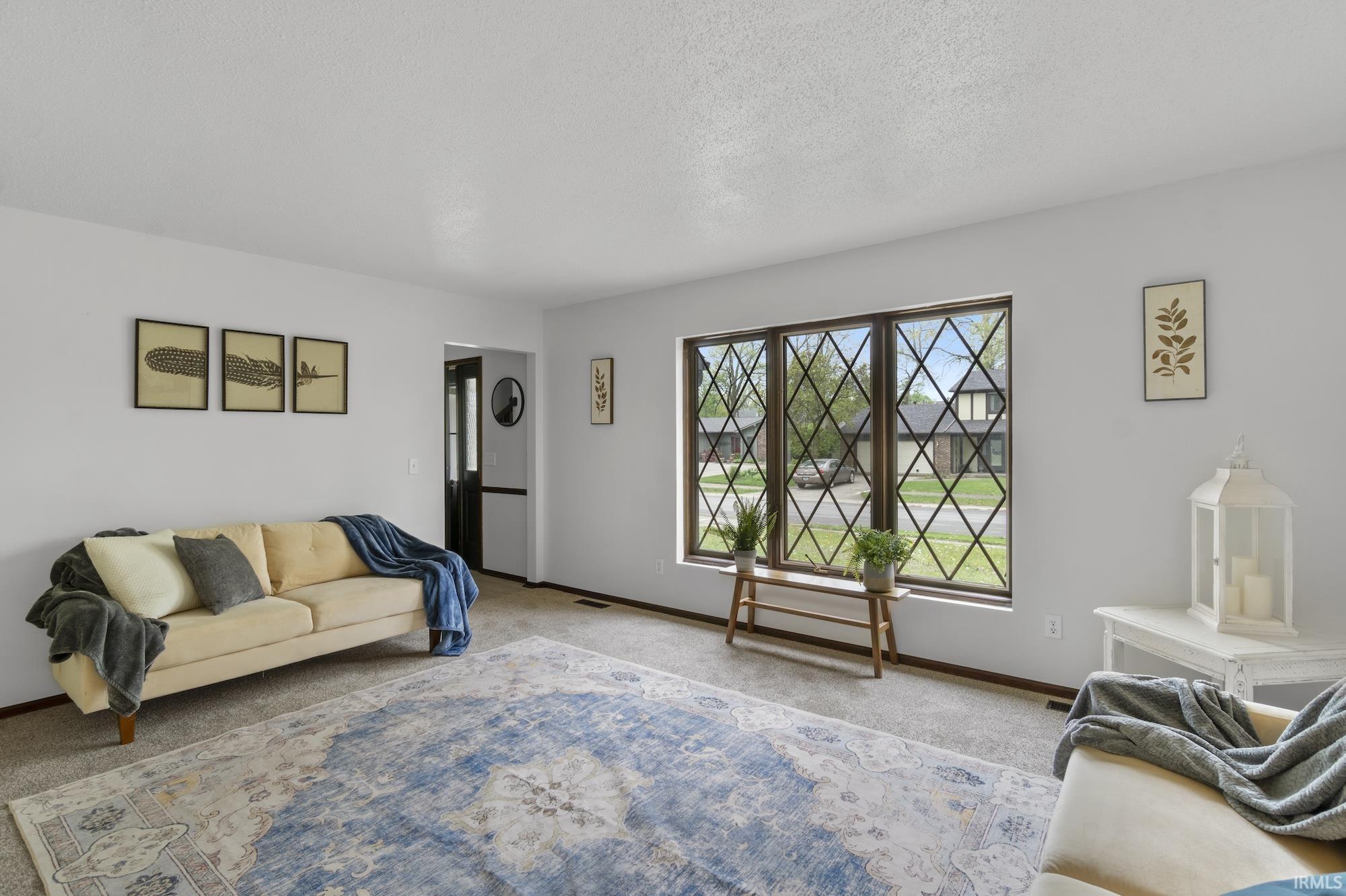 Photo 11 of 6511 Dumont Drive