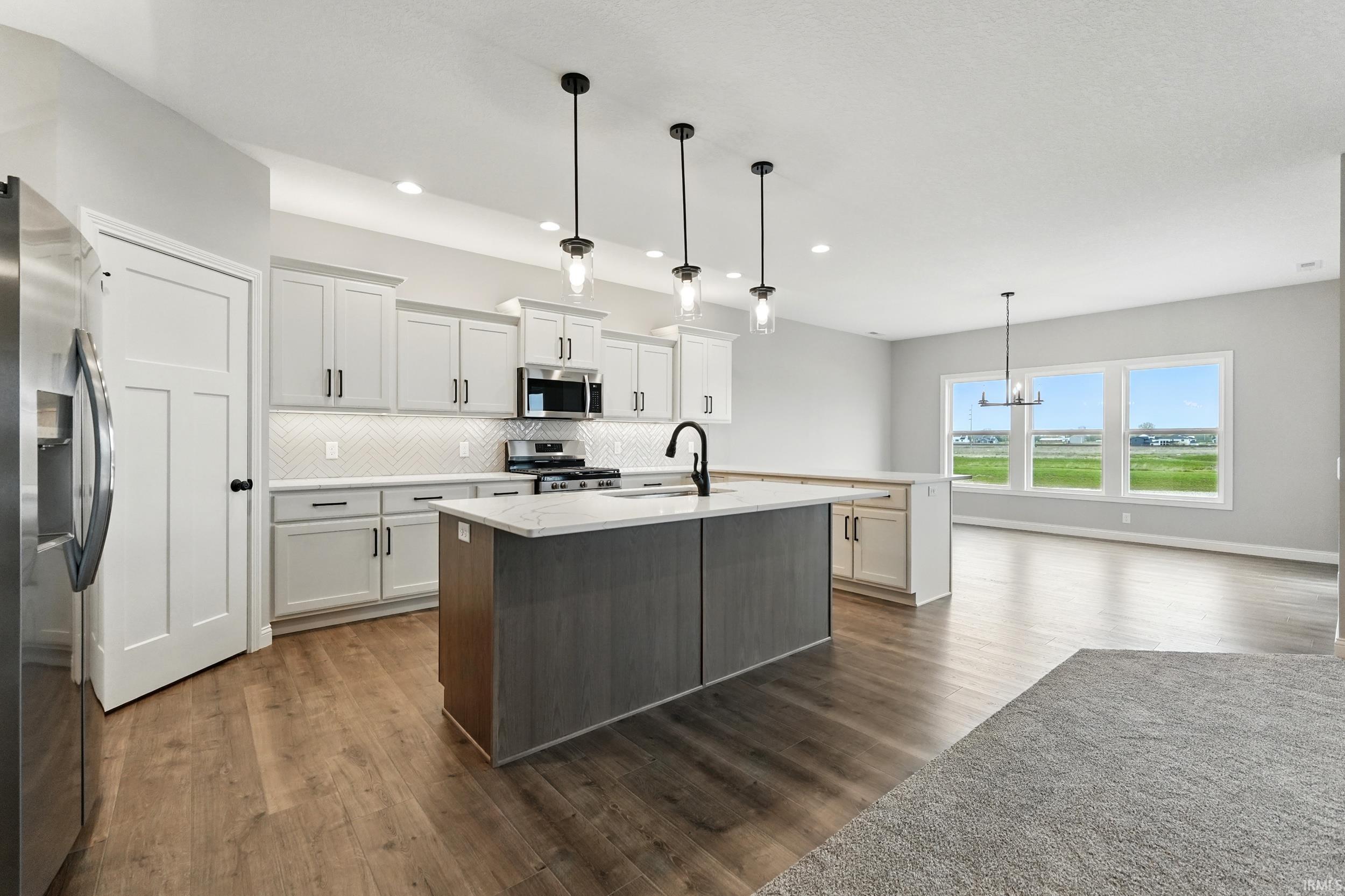 Photo 10 of 11358 Kola Crossover