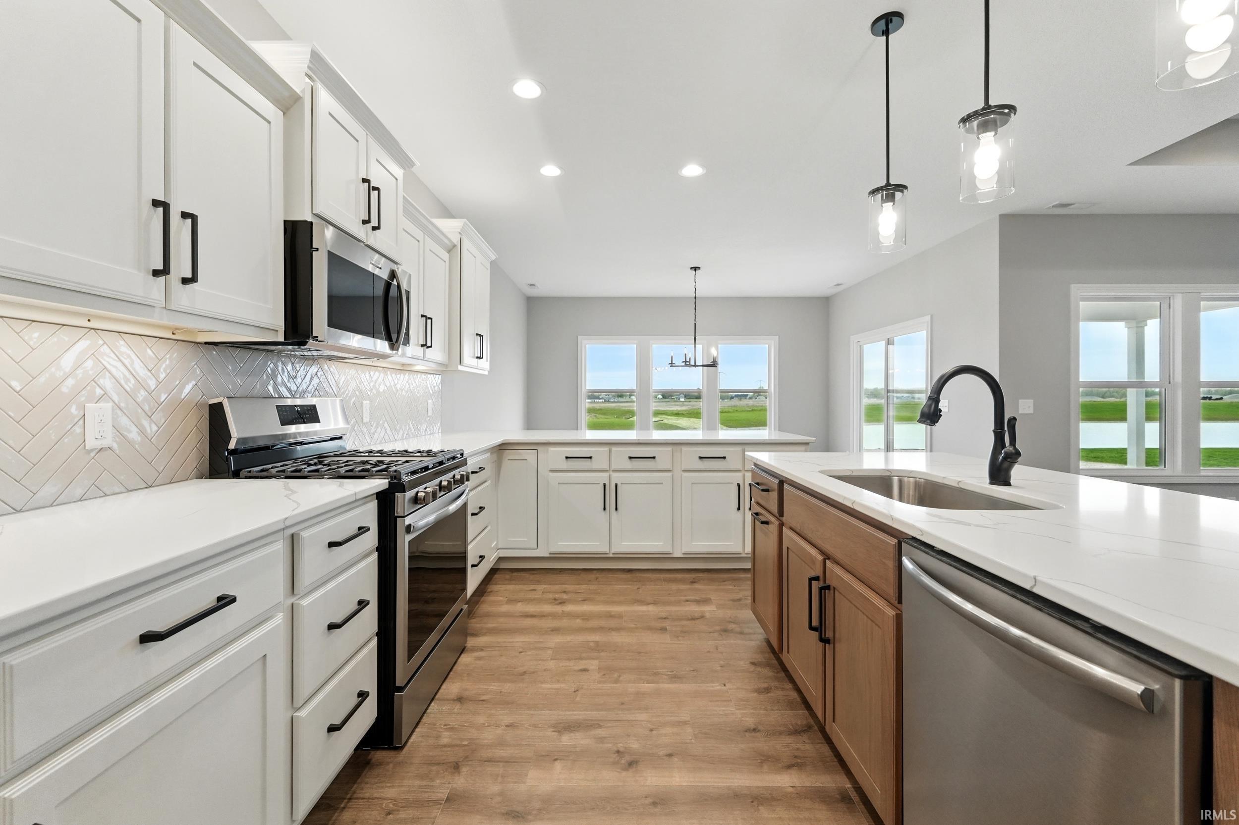 Photo 11 of 11358 Kola Crossover