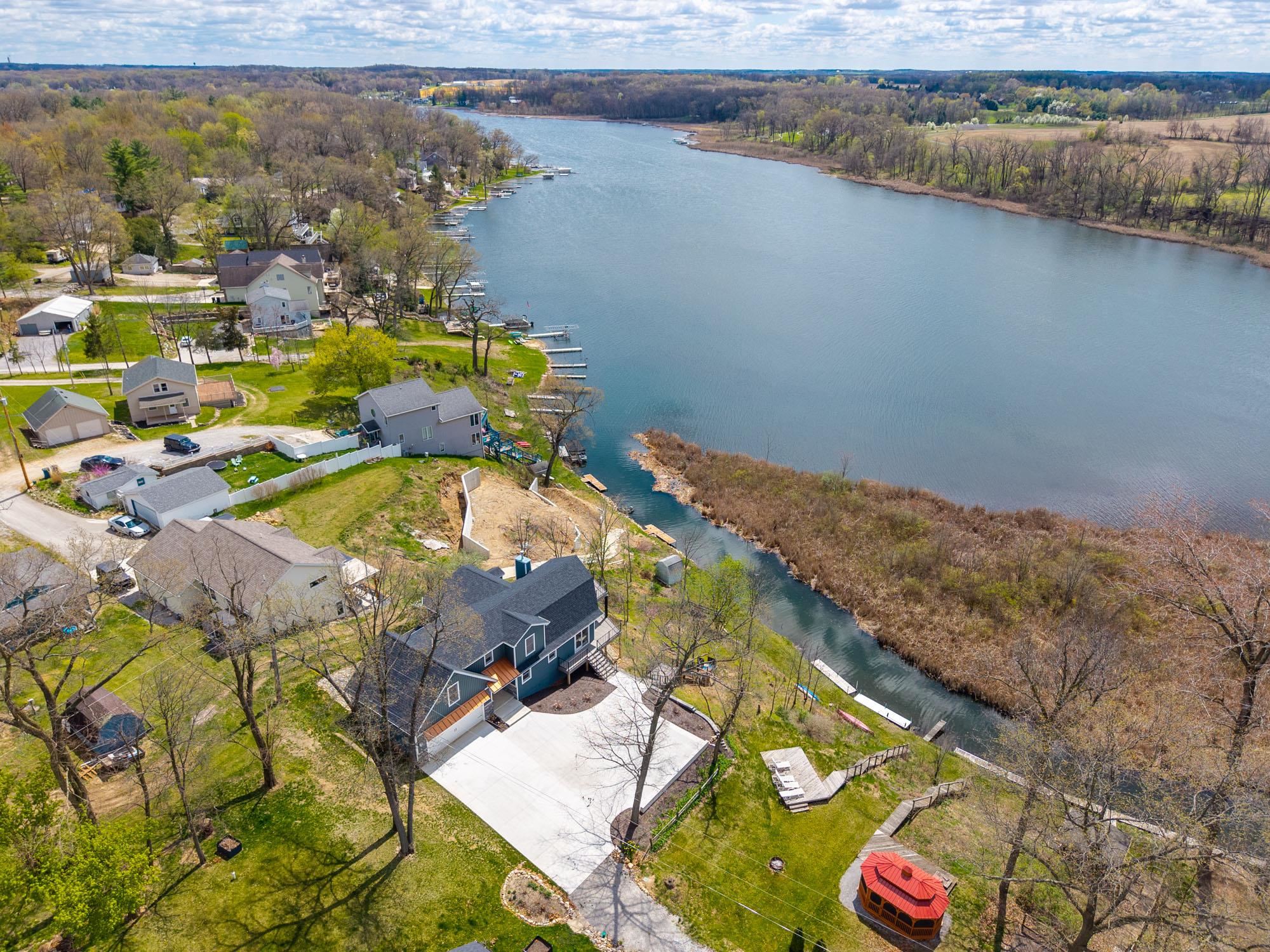 100 Lane 270A Crooked Lake, Angola, IN 46703