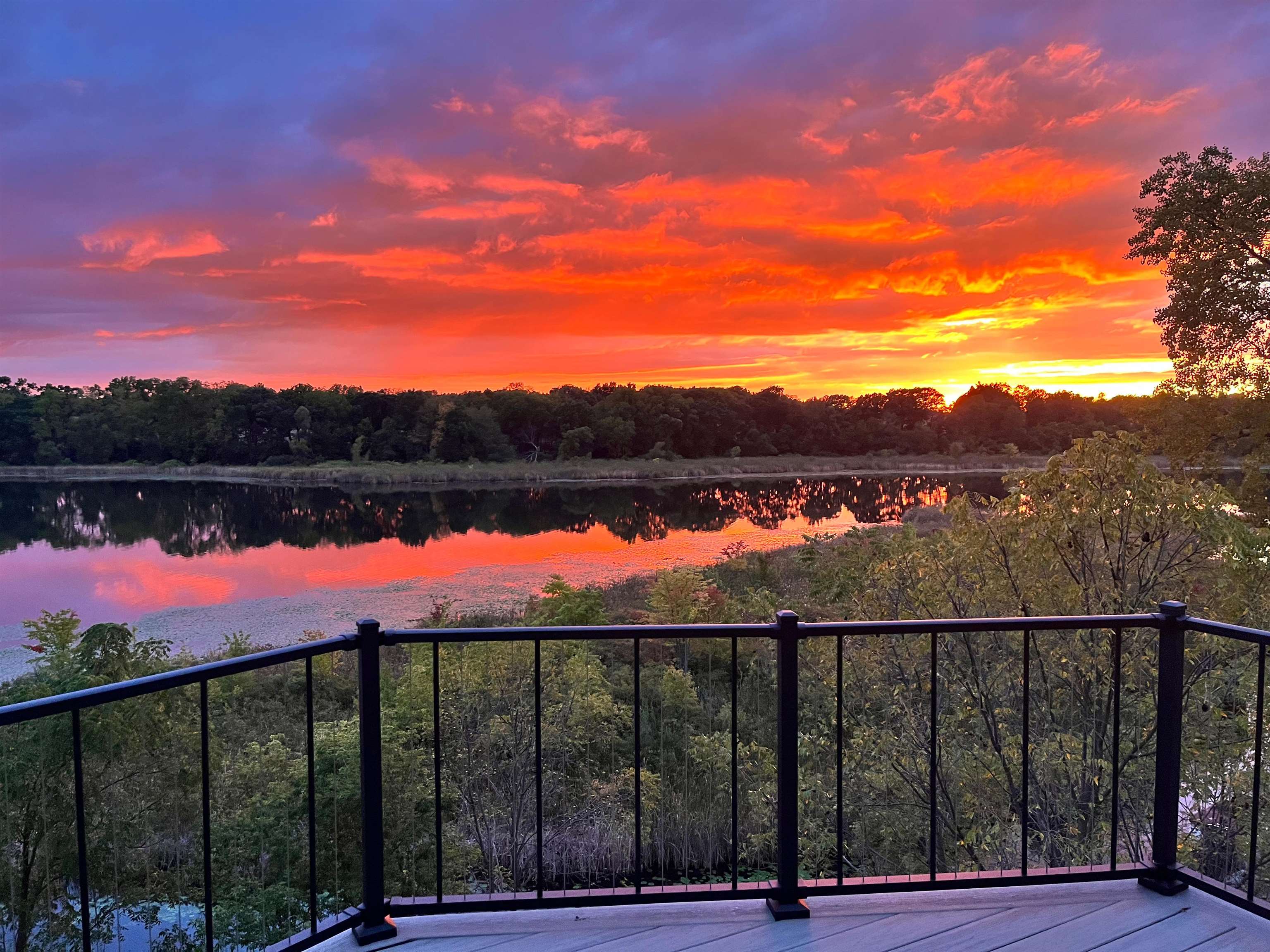 100 Lane 270A Crooked Lake, Angola, IN 46703