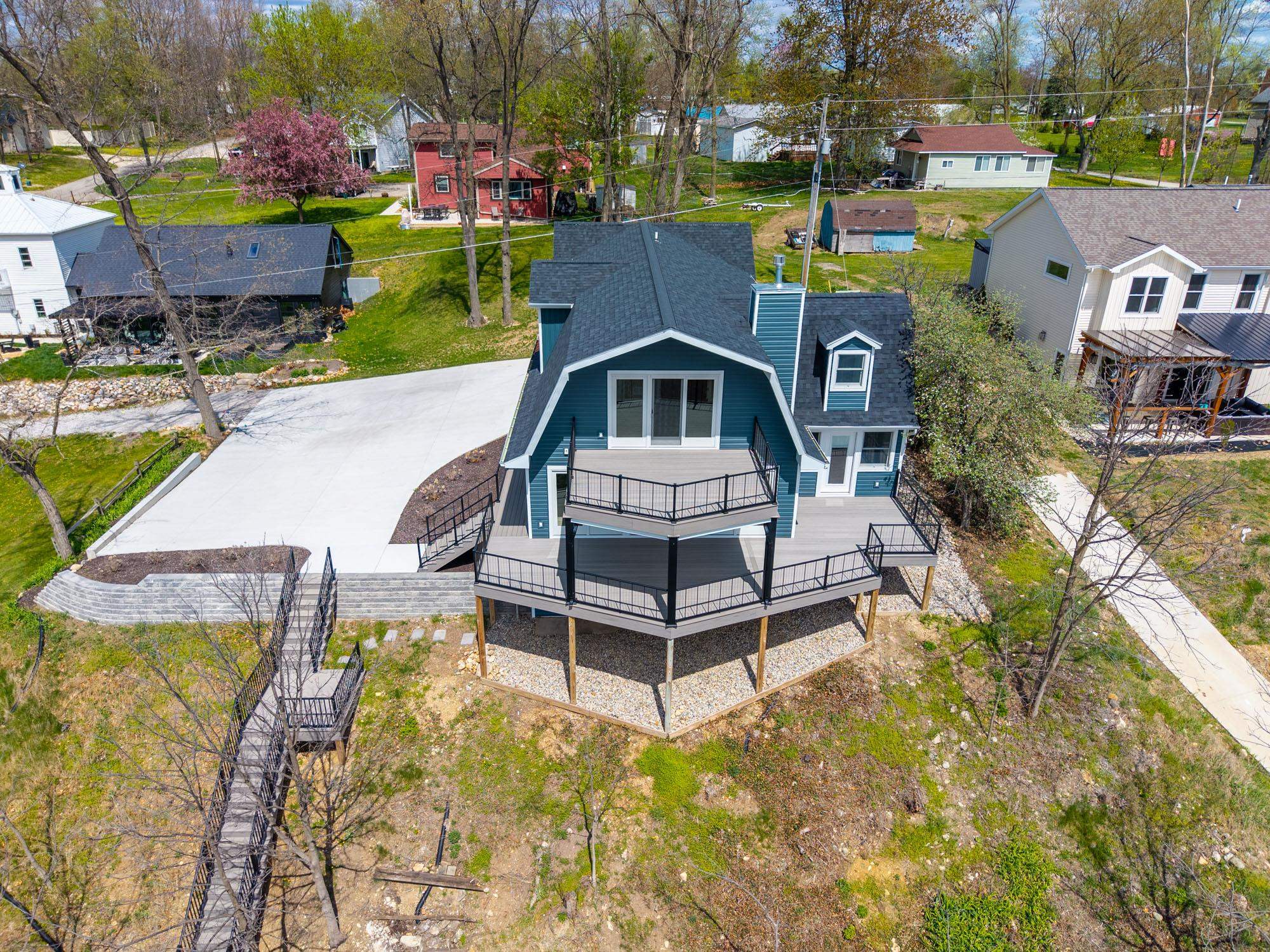 100 Lane 270A Crooked Lake, Angola, IN 46703