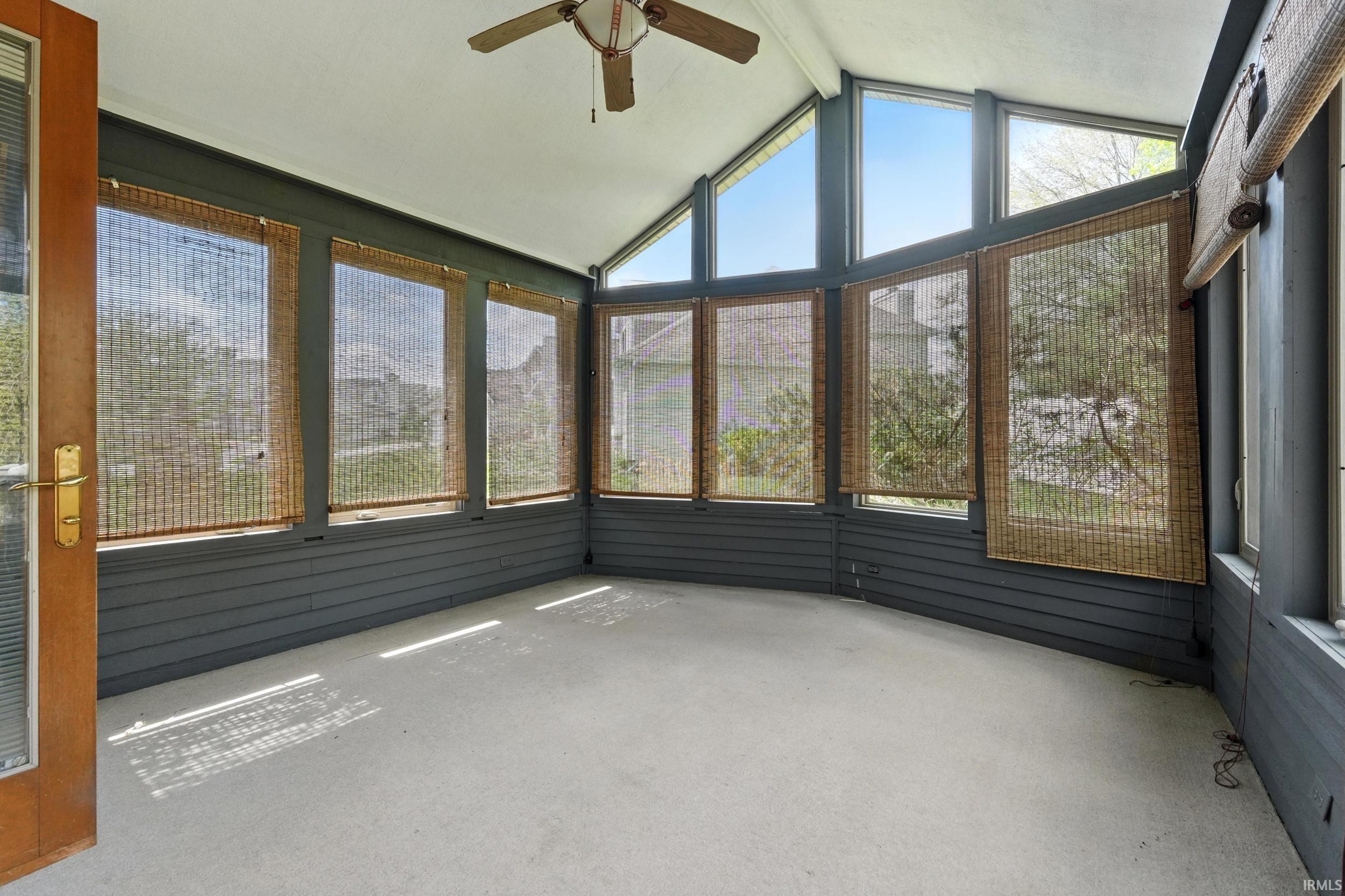 Photo 11 of 414 Blue Cliff Place