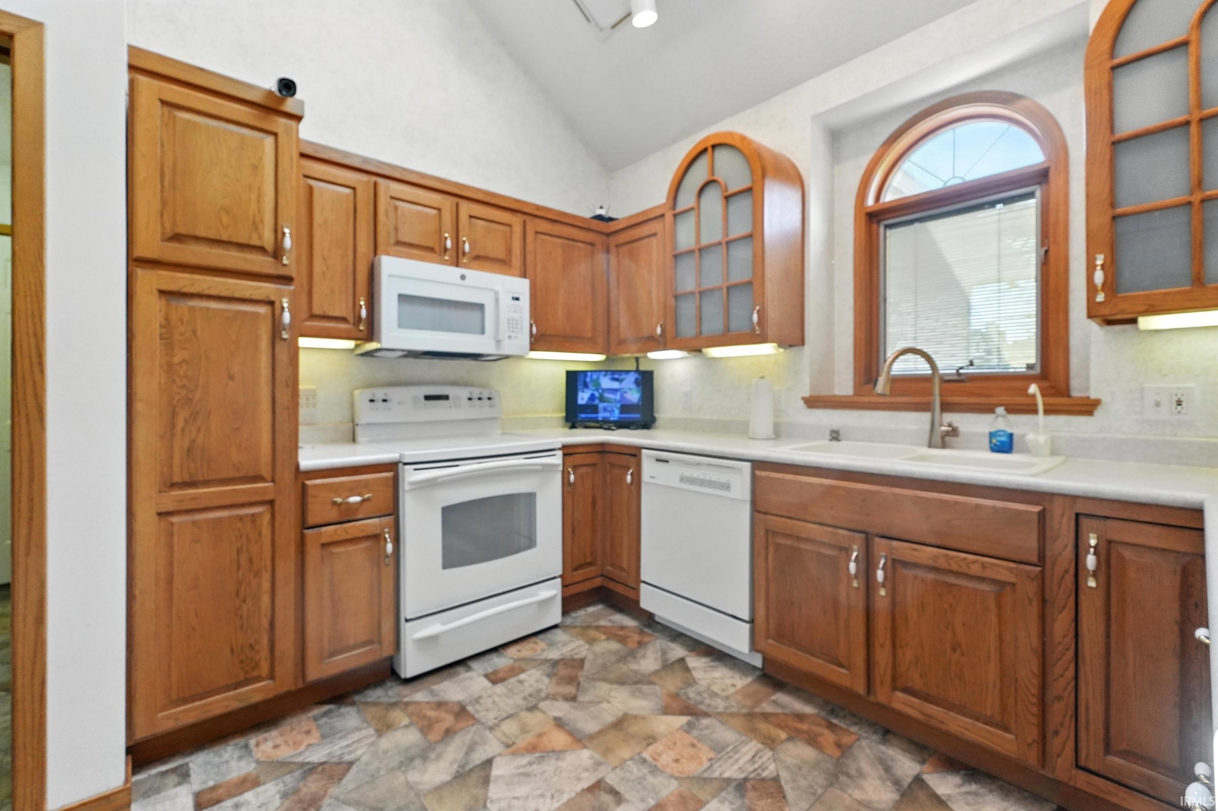 Photo 7 of 414 Blue Cliff Place