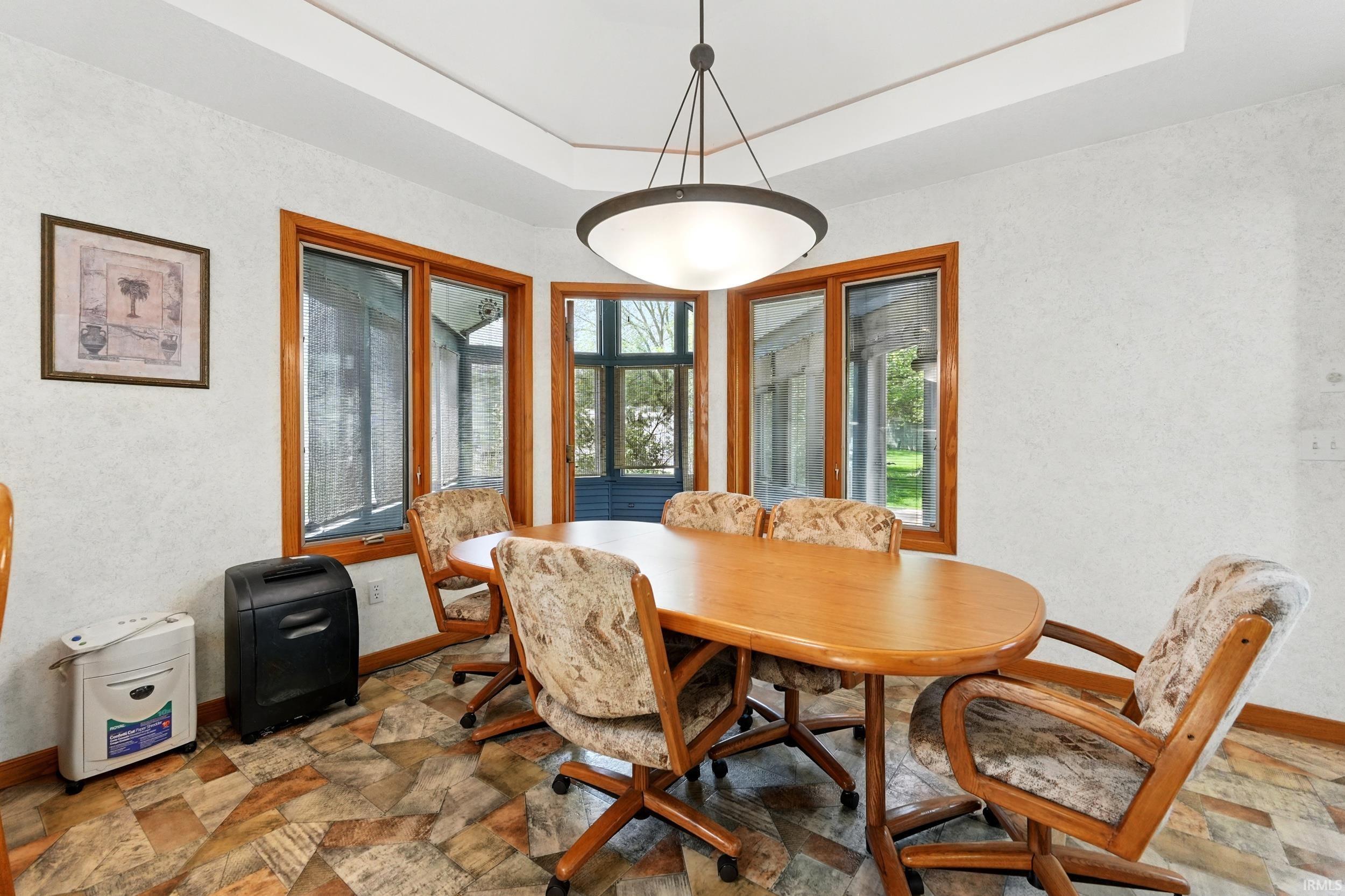 Photo 9 of 414 Blue Cliff Place