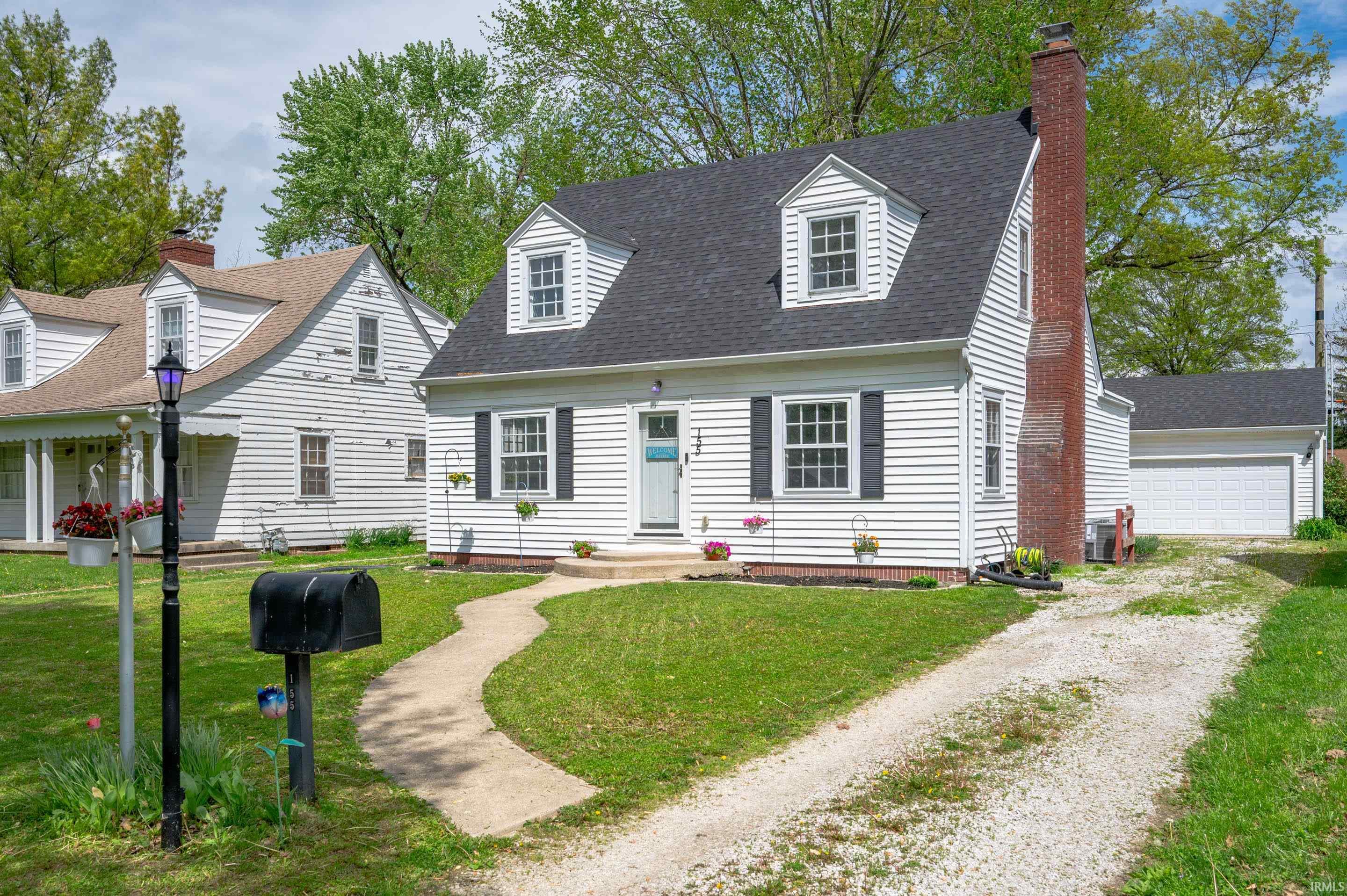 Homes for sale in Indianapolis, IN | 155 N Franklin Rd, Indianapolis, IN 46219 | MLS# 202515916