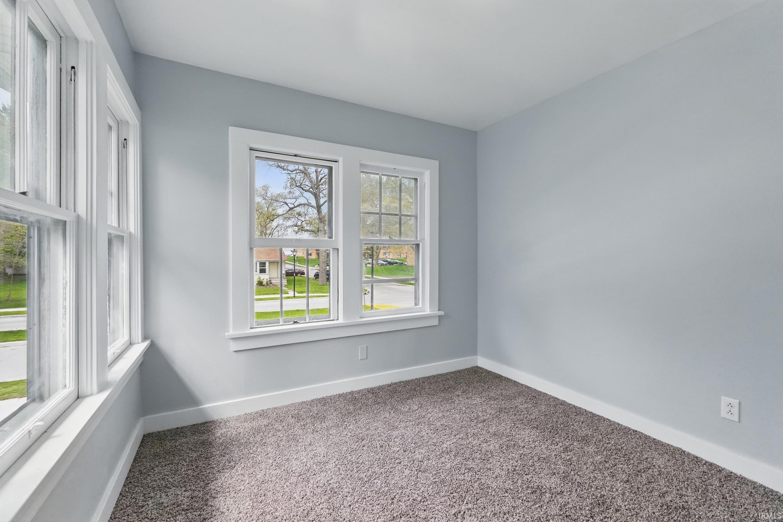 Photo 13 of 738 Ridgewood Drive
