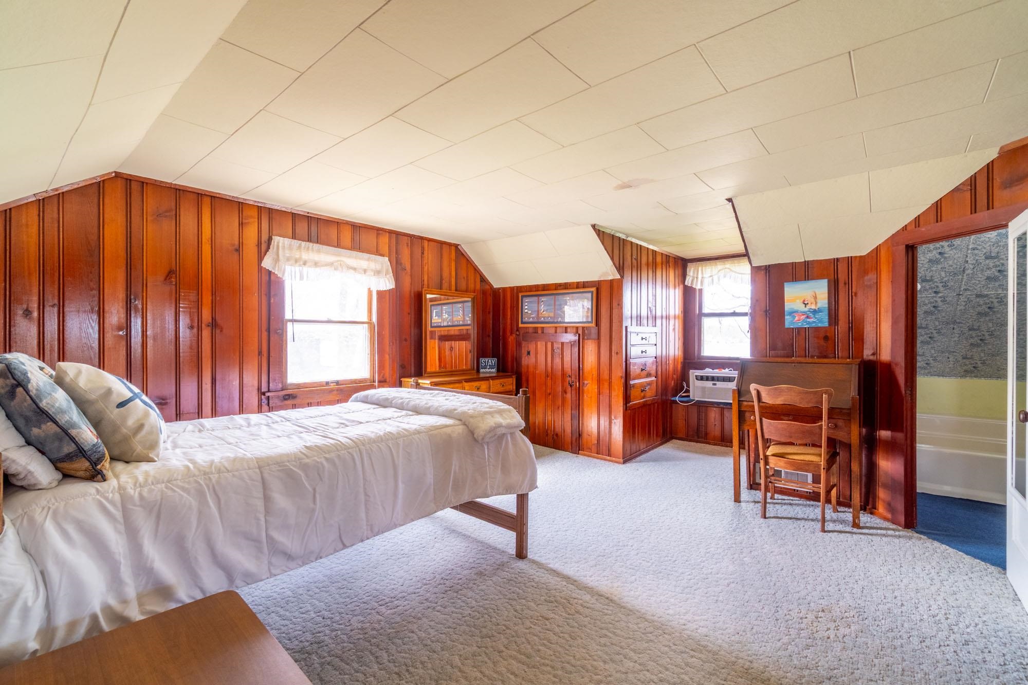 3300 W Shady Side Road, Angola, IN 46703