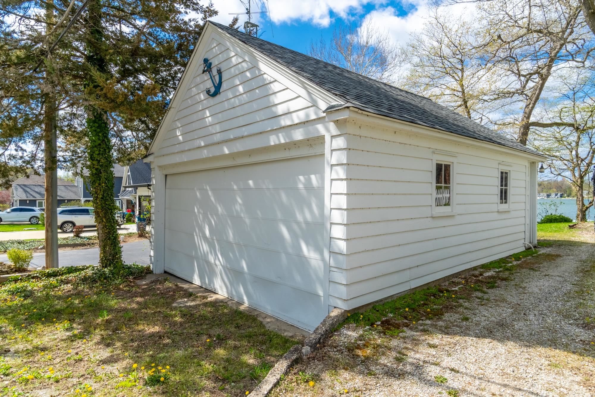 3300 W Shady Side Road, Angola, IN 46703