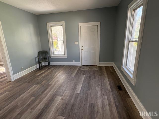 Photo 2 of 914 Forest Avenue