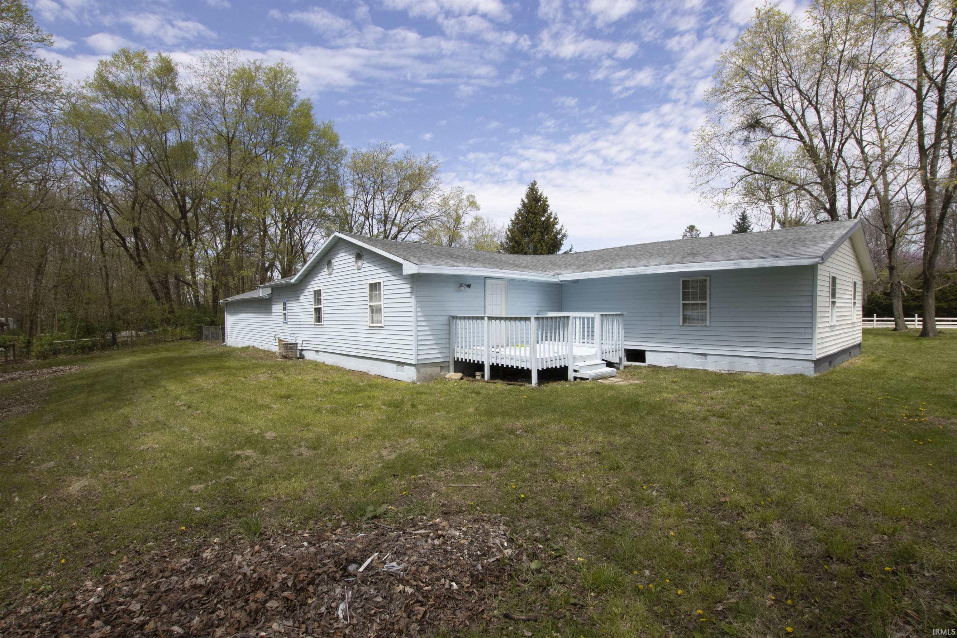 Photo 17 of 677 W 250 S