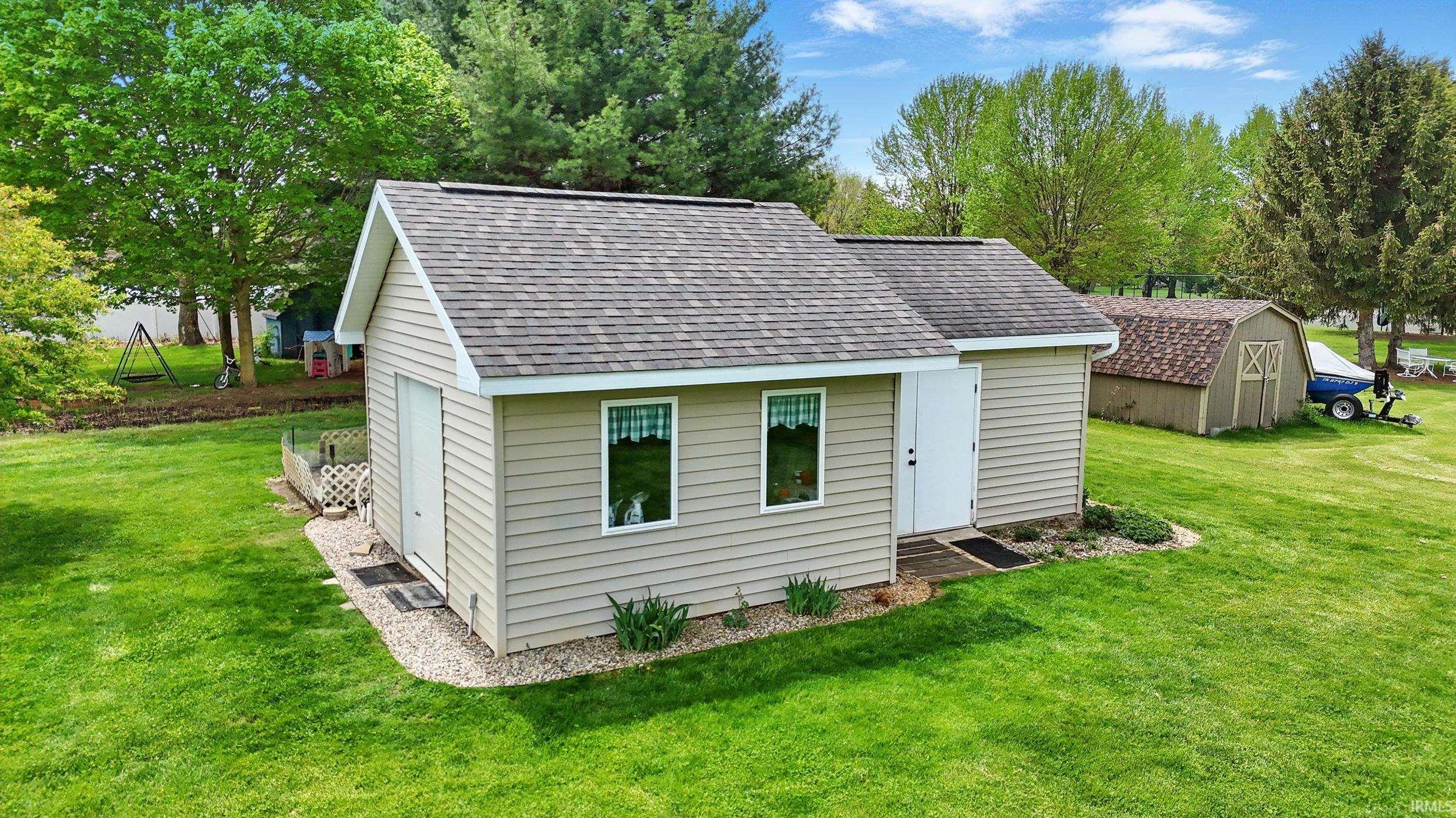 Property Photo 33