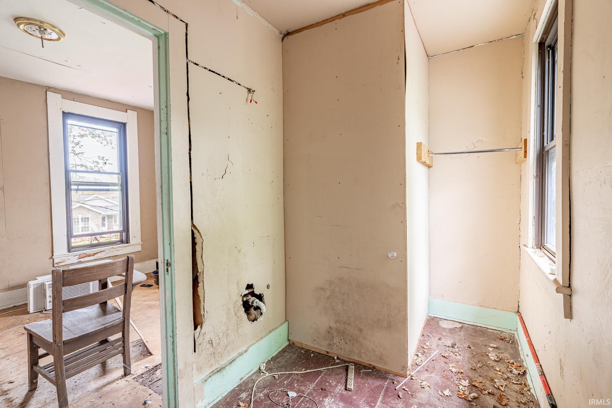 Photo 19 of 470 N Spring Street