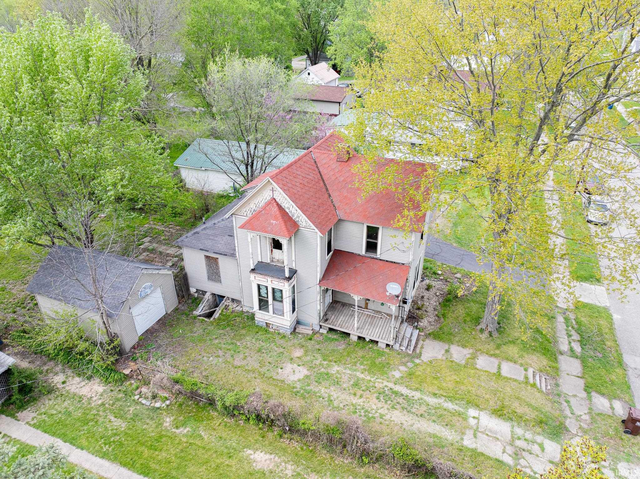 Photo 2 of 470 N Spring Street