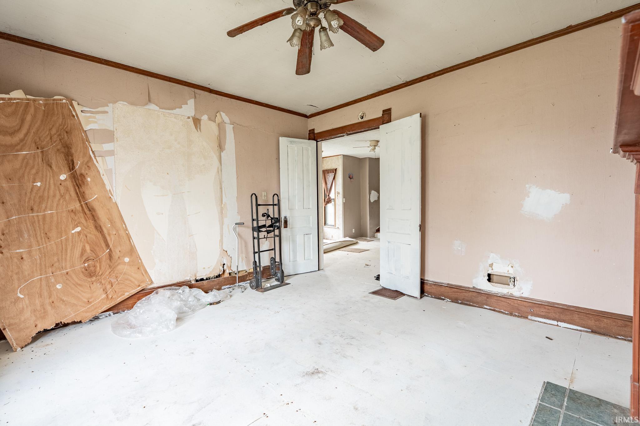 Photo 6 of 470 N Spring Street