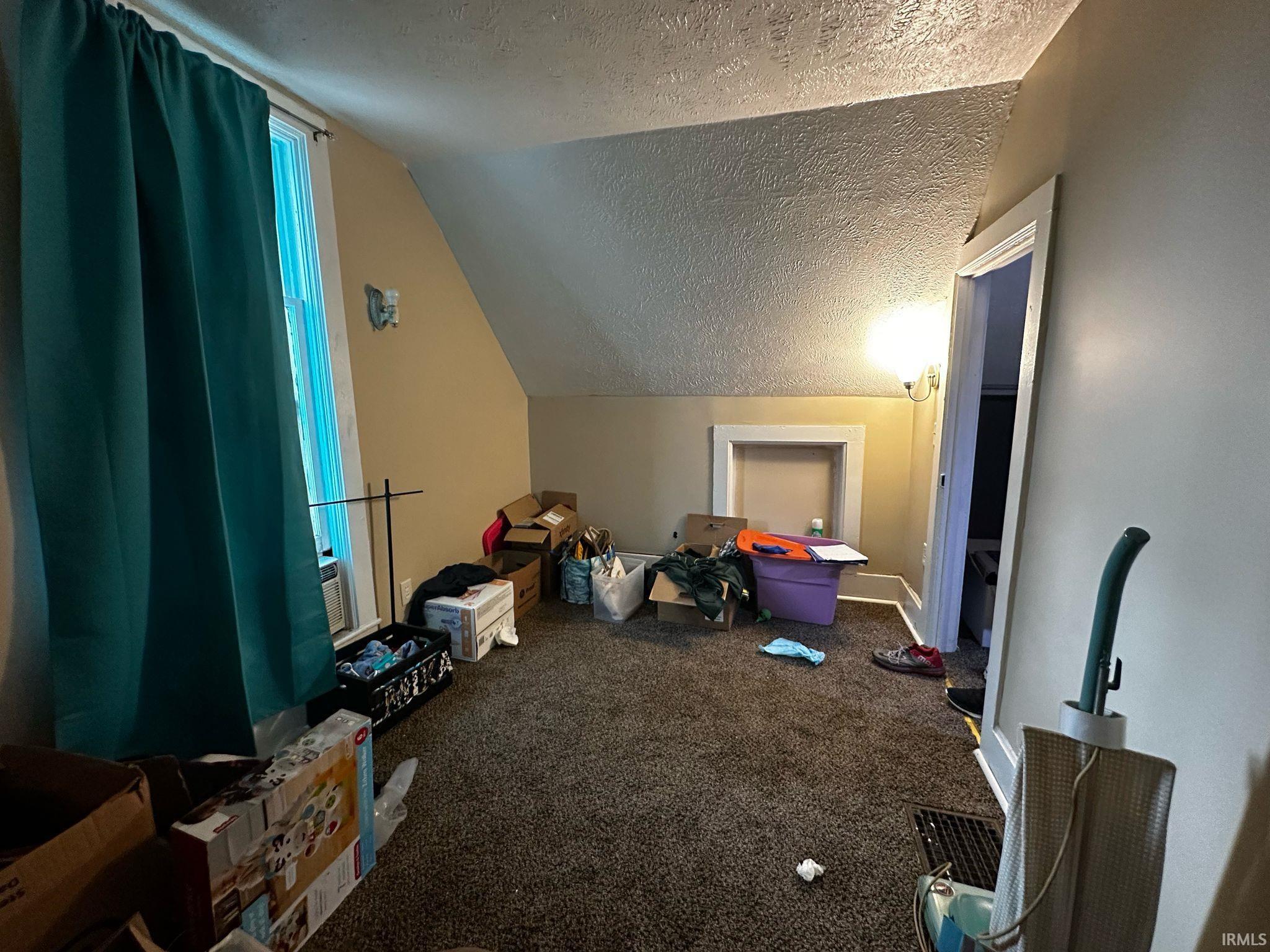 Photo 18 of 733 W Garfield Avenue