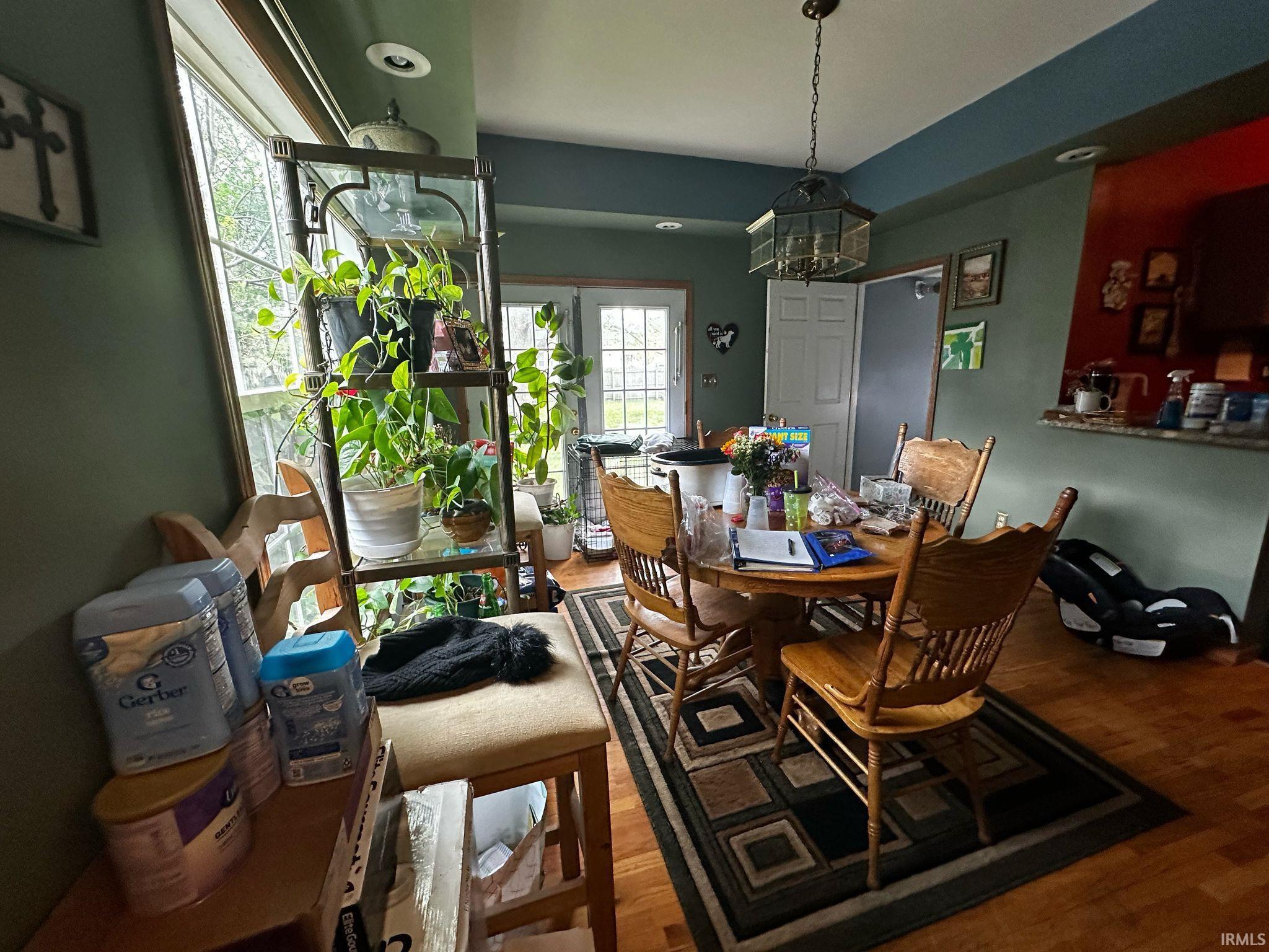 Photo 25 of 733 W Garfield Avenue