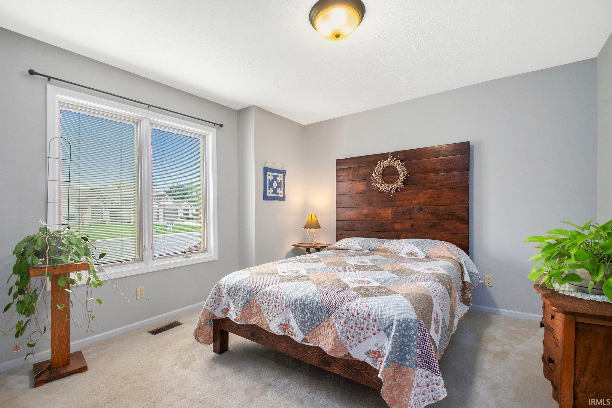 Photo 10 of 1607 Brookstone Court