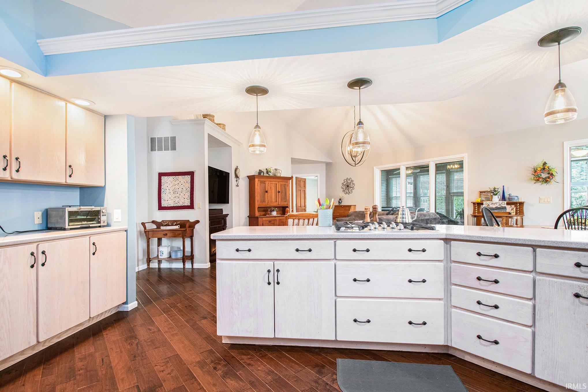 Photo 5 of 1607 Brookstone Court