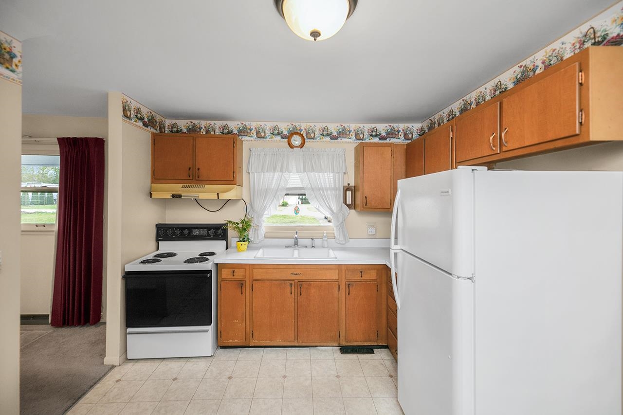 Photo 13 of 545 Jay Dee Street