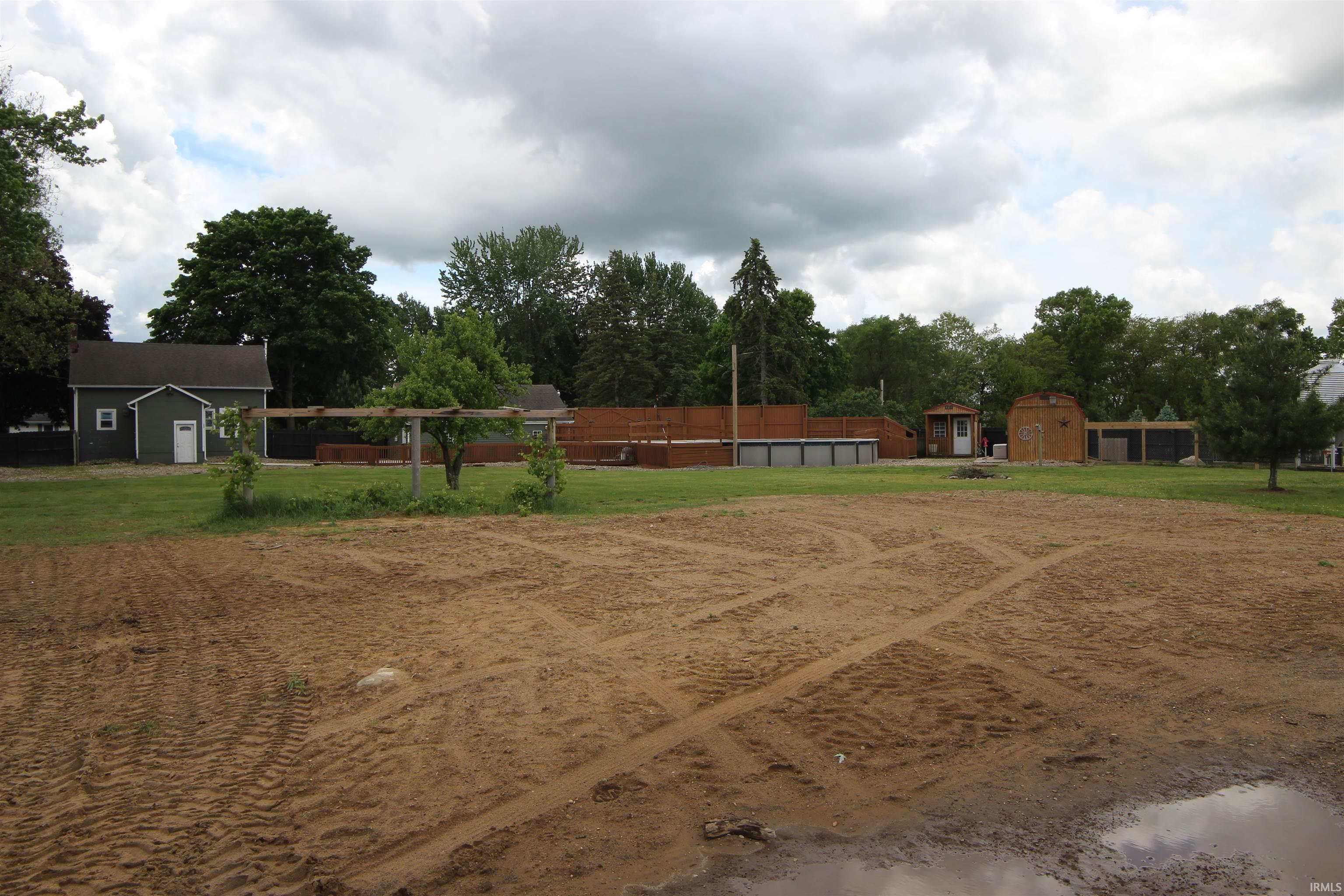 Homes for sale in Elkhart, IN | 29623 County Road 6 Road, Elkhart, IN 46514 | MLS# 202516148